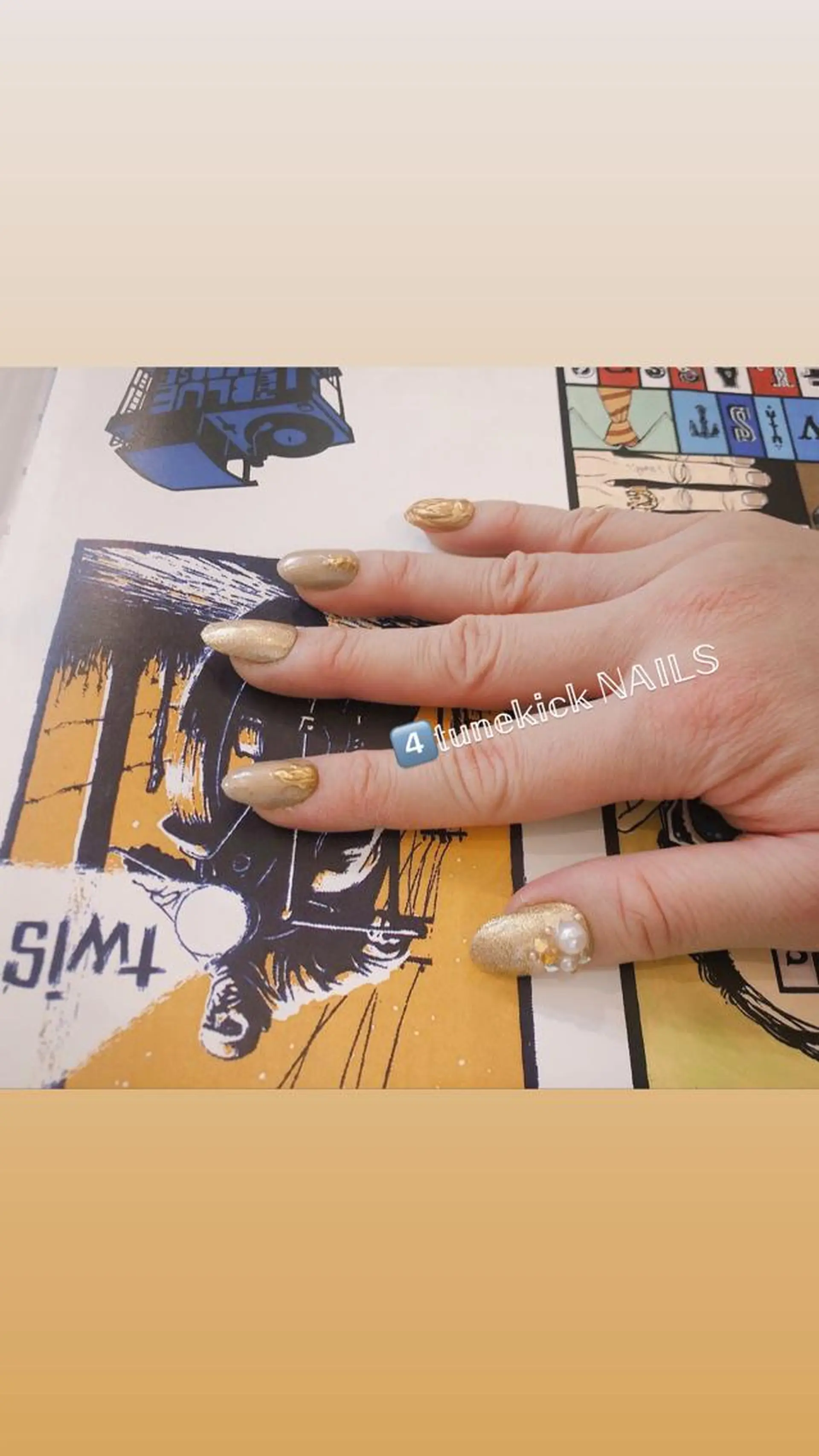 ネイル 4tunekick NAILS(フォーチュンキックネイルズ)所属・光森 淳子のネイルデザイン