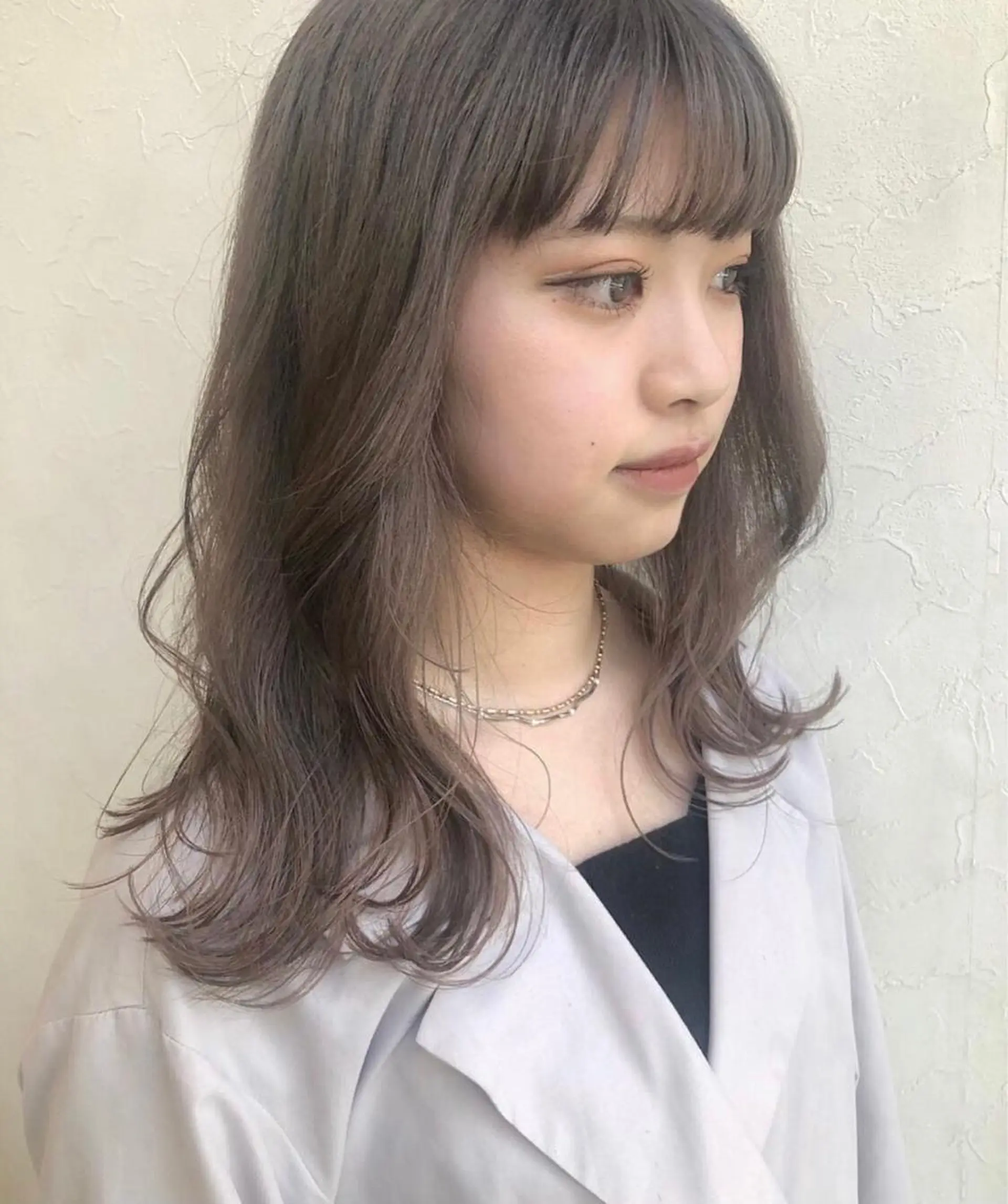 セミロング カラー nakahara madokaのヘアスタイル