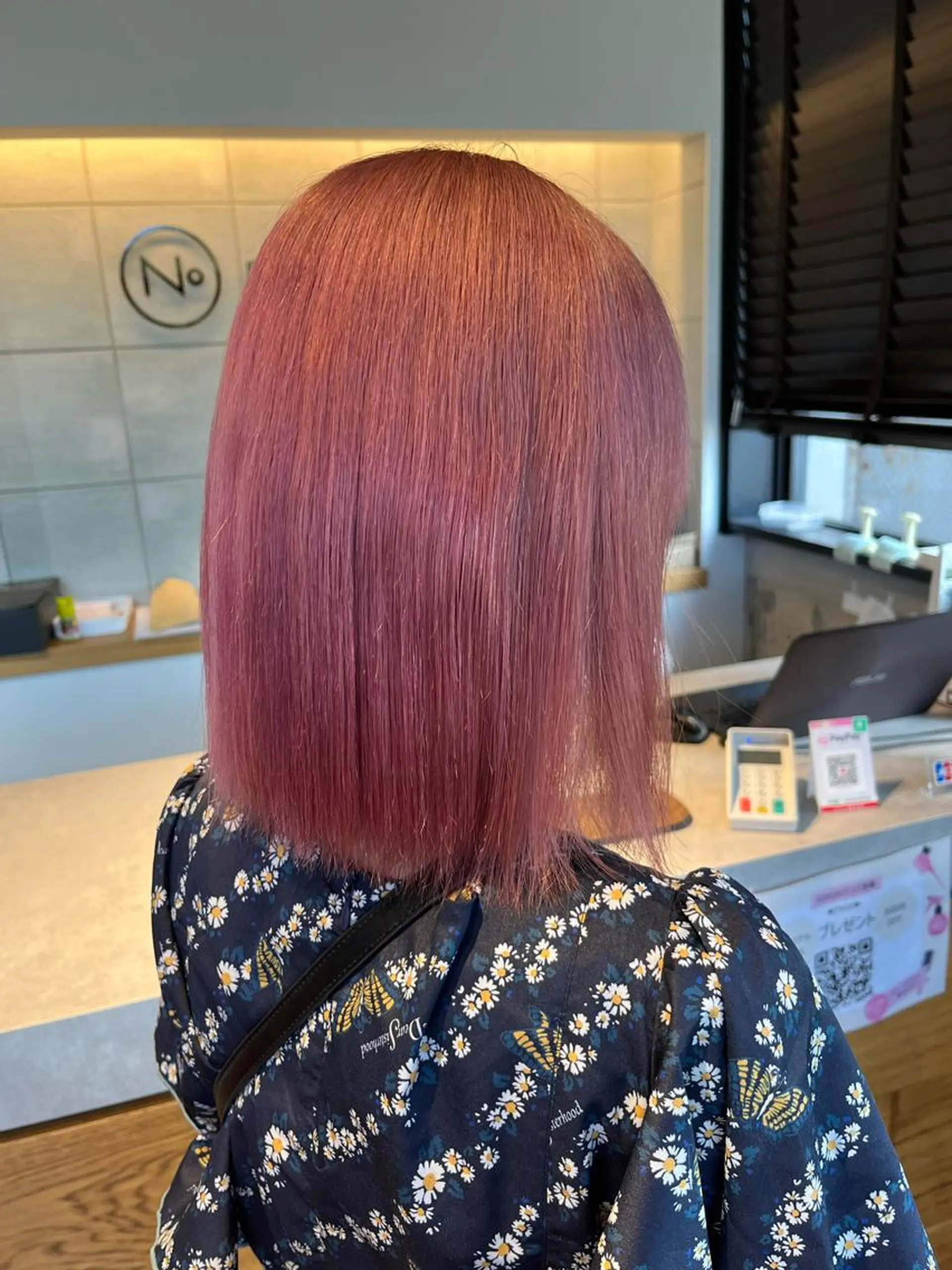 セミロング Number CHIHIROのヘアスタイル