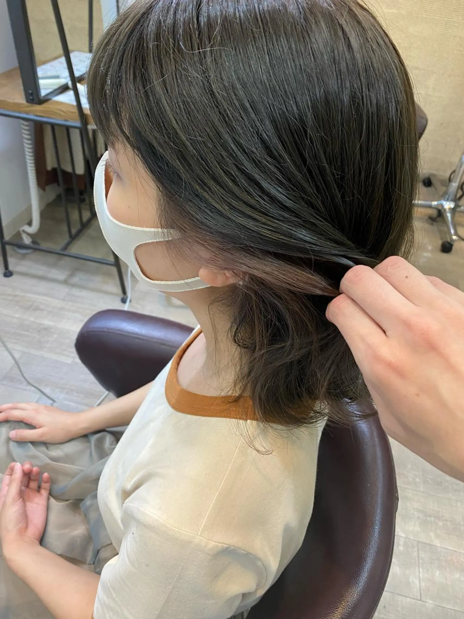 ミディアム ヘアカラー ELEN 新百合ヶ丘のヘアスタイル