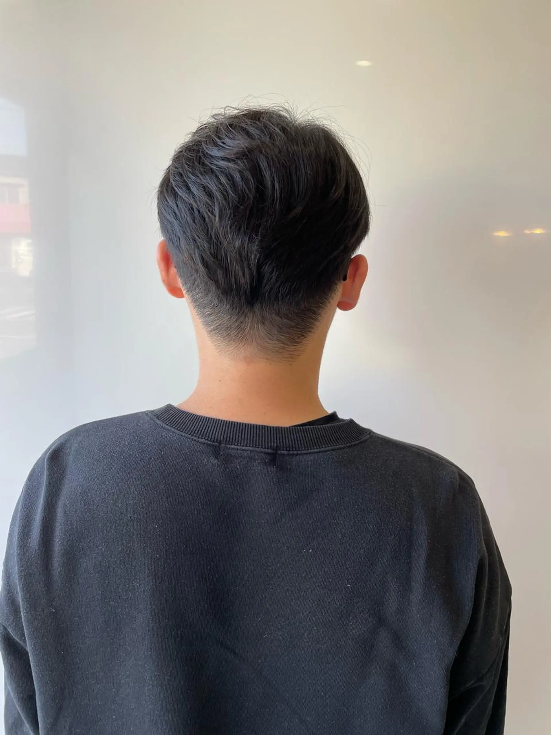 メンズ マッシュ 刈り上げ カット 永田 まどかのヘアスタイル