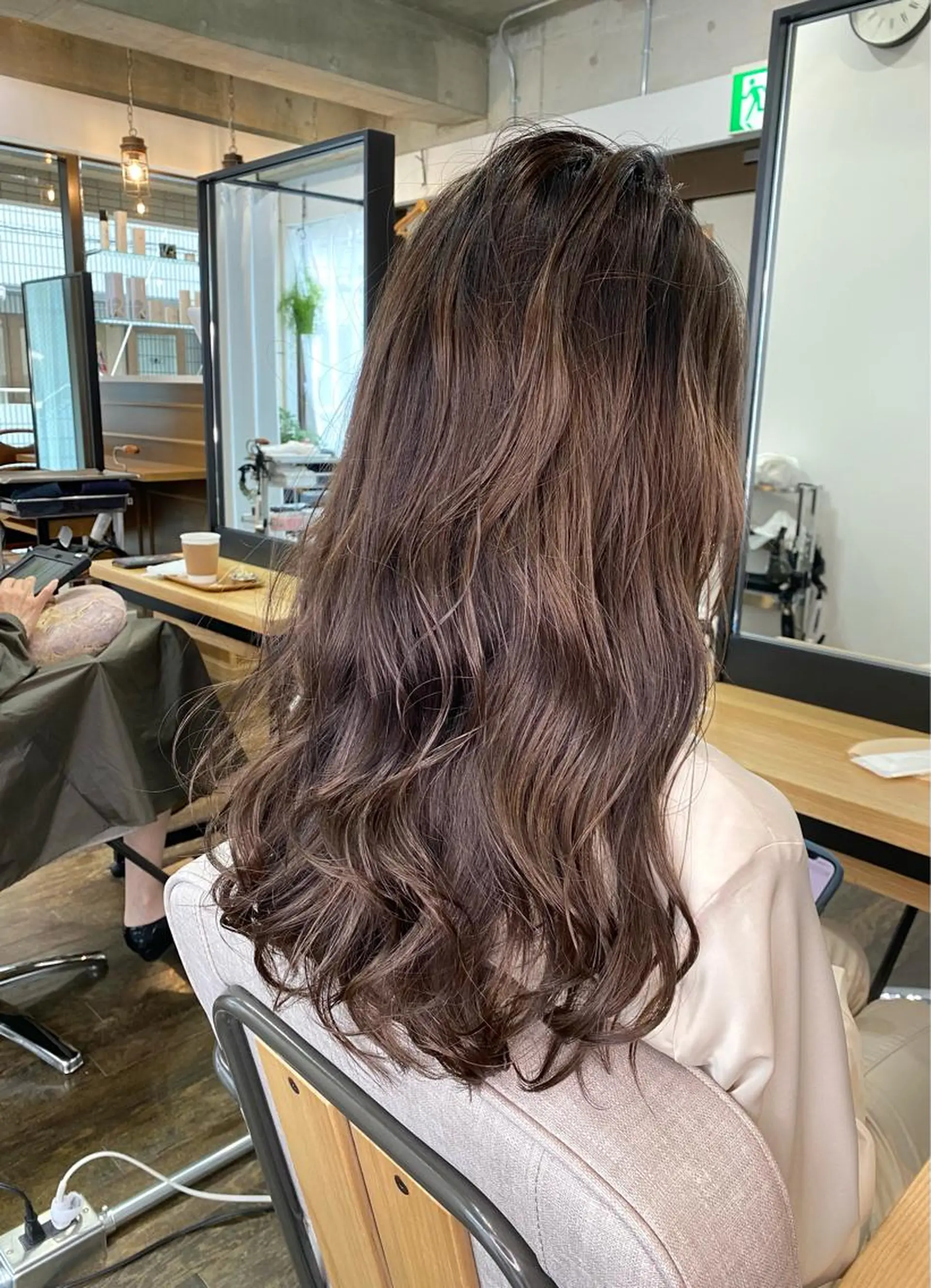 ロング カラー 統括マネージャー/ 髪のドクター/前原悟のヘアスタイル