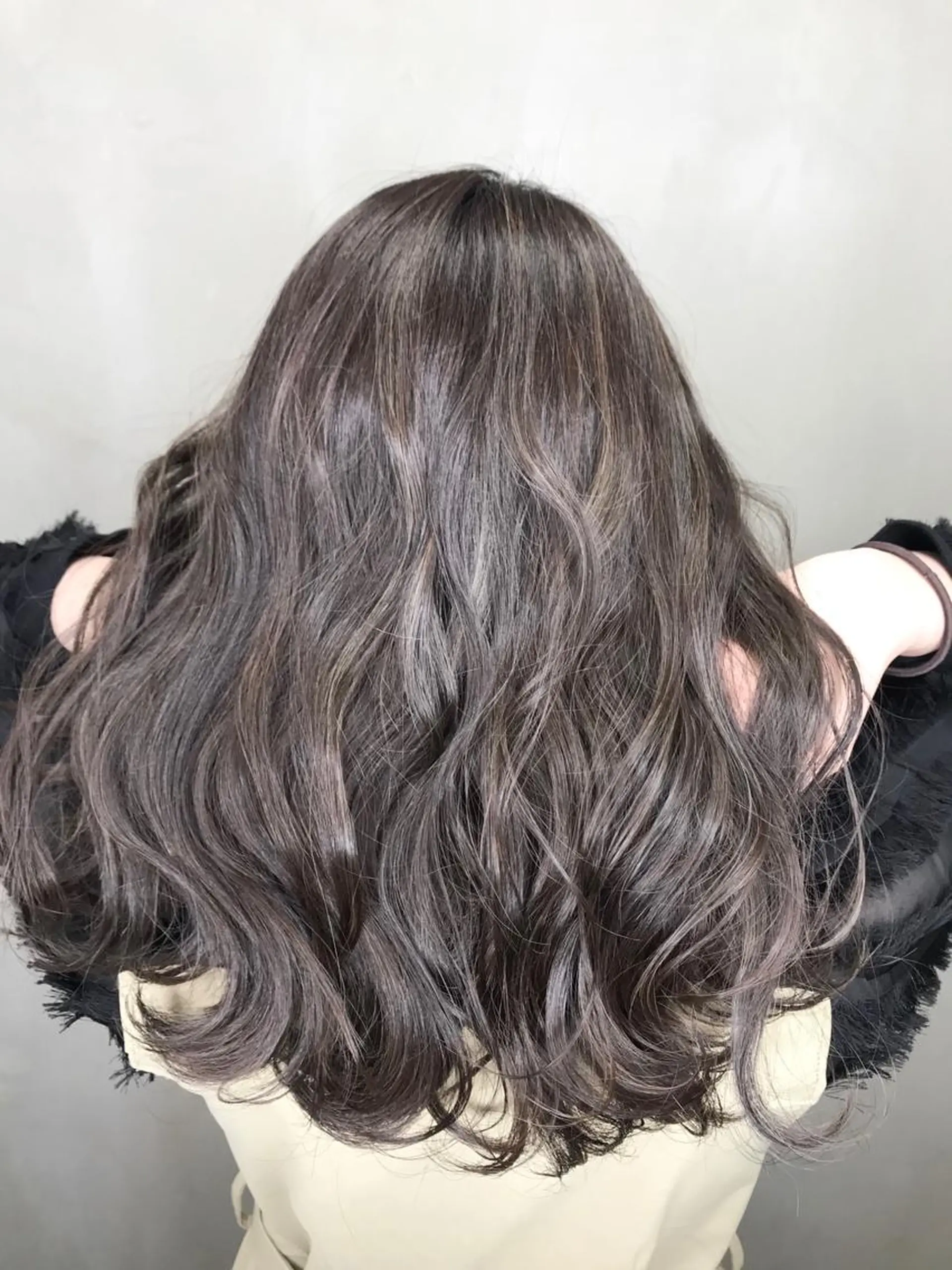 セミロング カラー ネイビーカラー SALOWIN神戸三宮East店所属・【透明感、艶髪】西村 有司のヘアスタイル