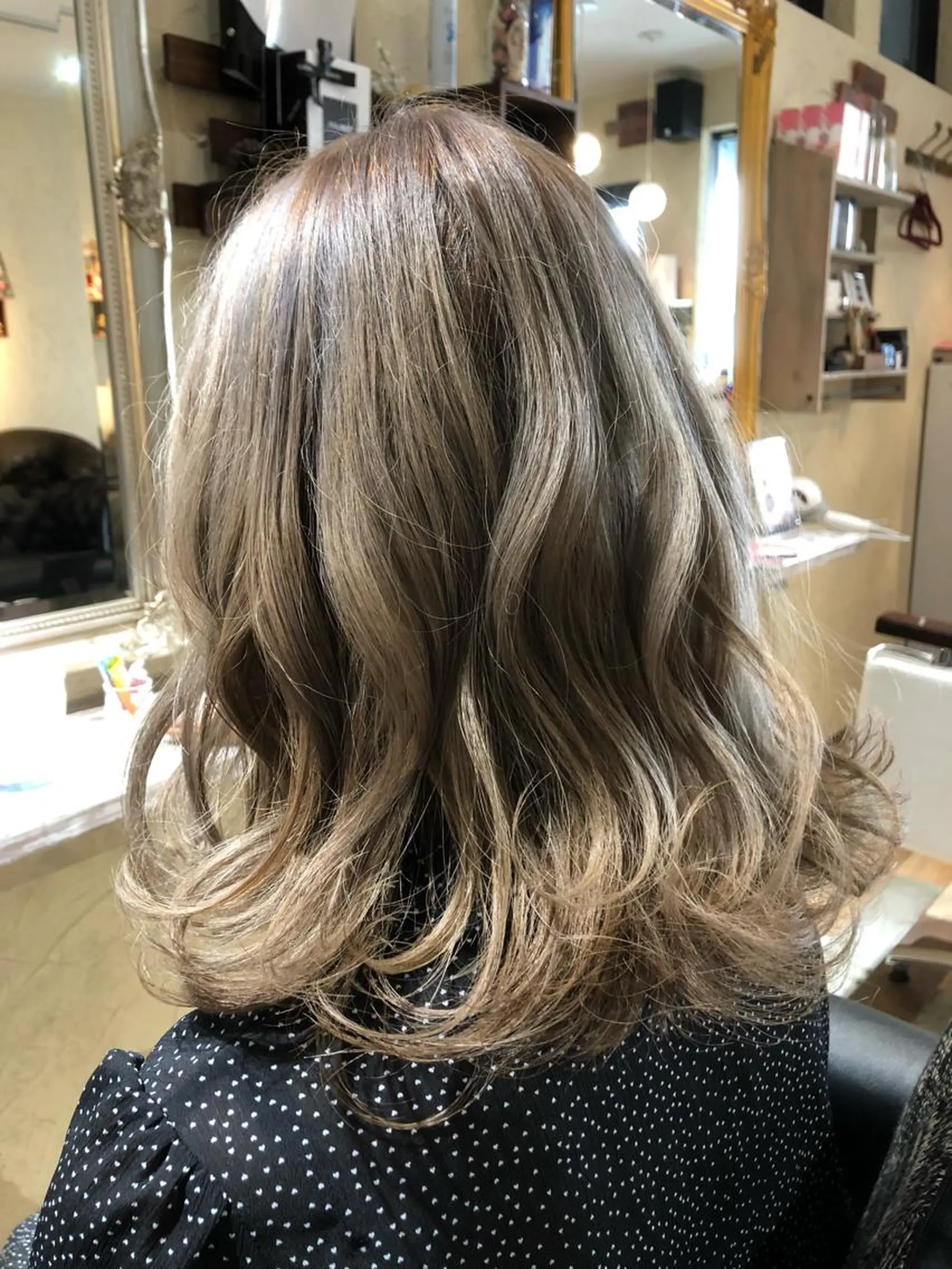 ロング カラー カット ヘアカラー トリートメント 美容歴１８年以上🌈 山口のヘアスタイル