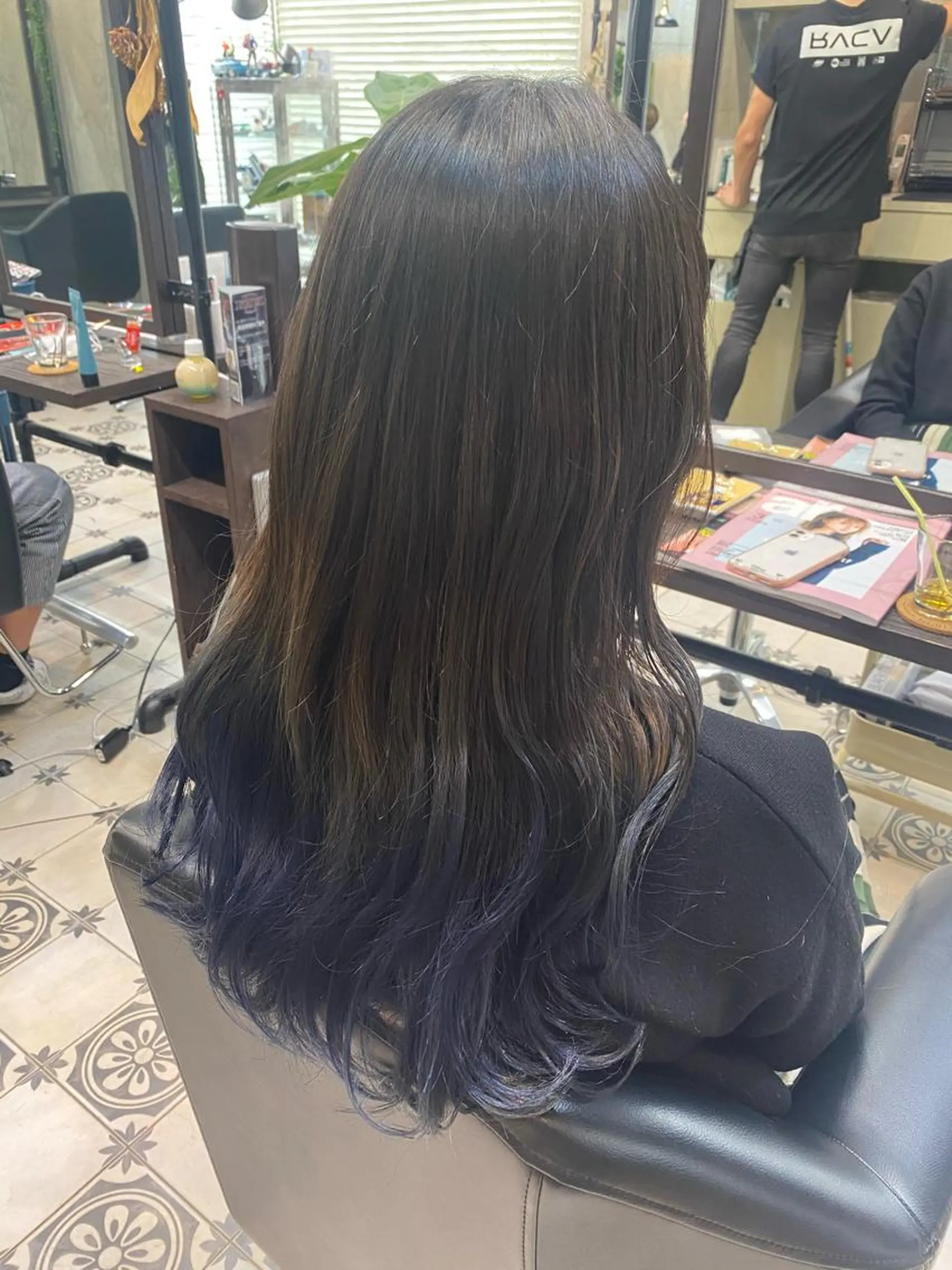 ロング カラー ブリーチ 学生 トリートメント カット ヘアカラー トリートメント 韓国ヘア☁️ mitsukiのヘアスタイル