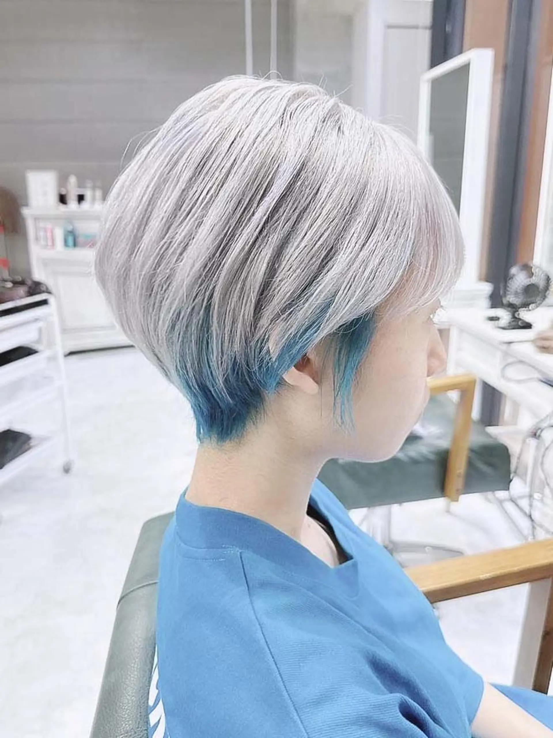 ショート カラー ヘアアレンジ ブリーチ ケアブリーチ 透明感カラー デザインカラー ハイトーンカラー Days 透明感カラーのヘアスタイル