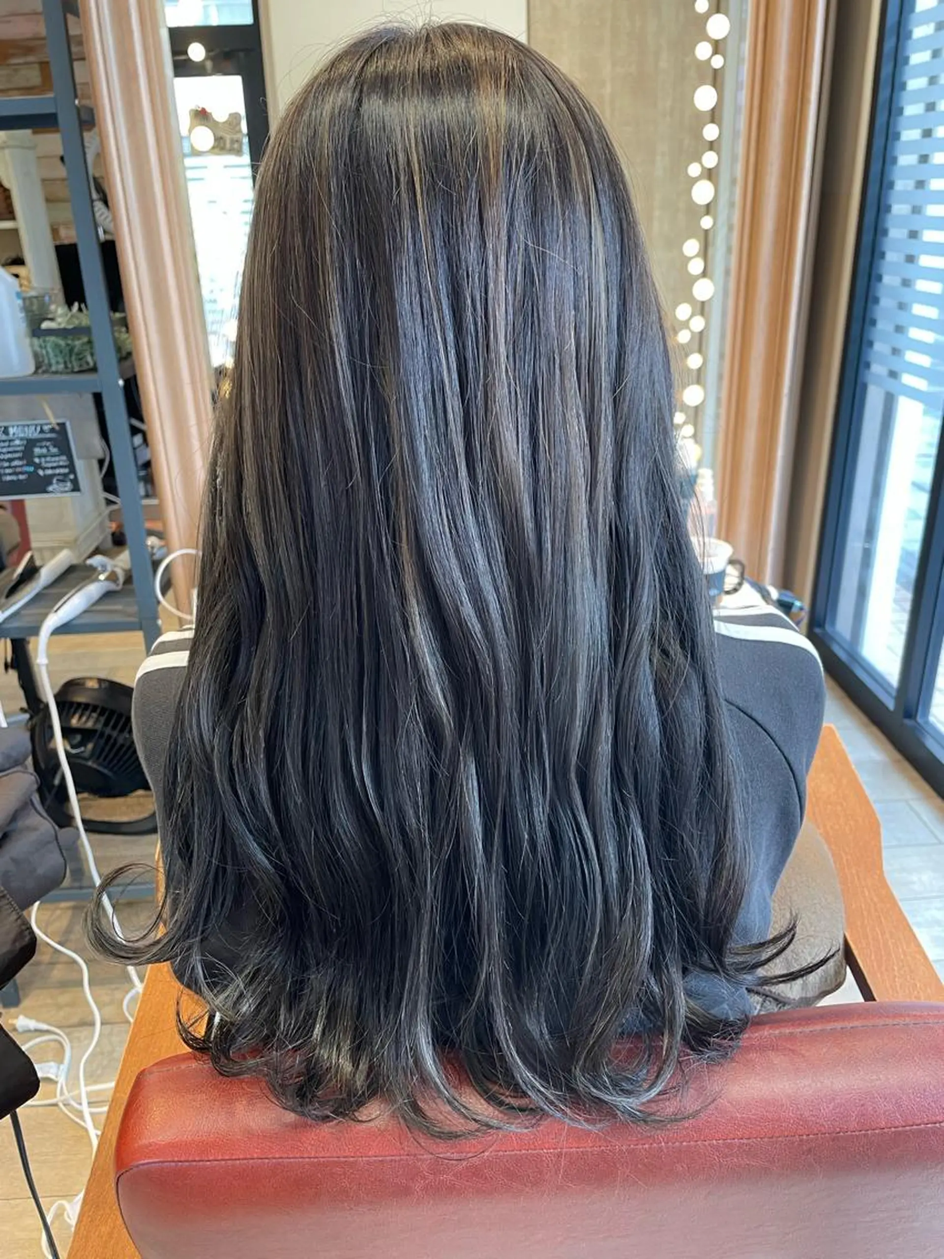 ロング カラー ハイライトカラー ハイライト ヘアカラー トリートメント ✨横須賀髪質改善✨️ 加藤 百音のヘアスタイル