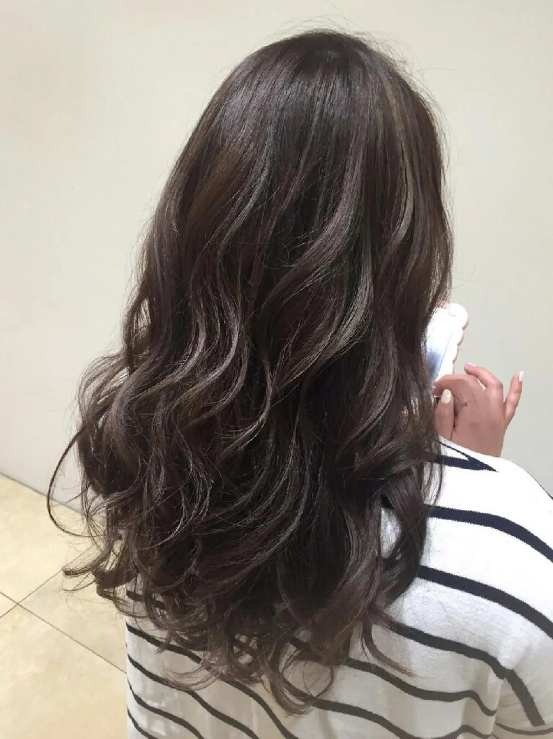 ミディアム セミロング ロング カラー ヘアアレンジ アッシュ 【髪質改善美容師】t occa茨木篠原健太のヘアスタイル