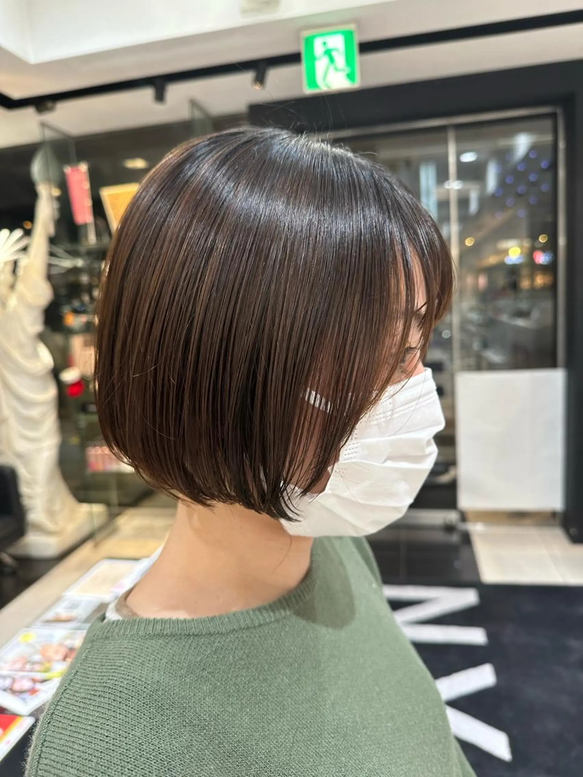 ショート ボブ 小顔レイヤー/ 透明感カラー/増田のヘアスタイル