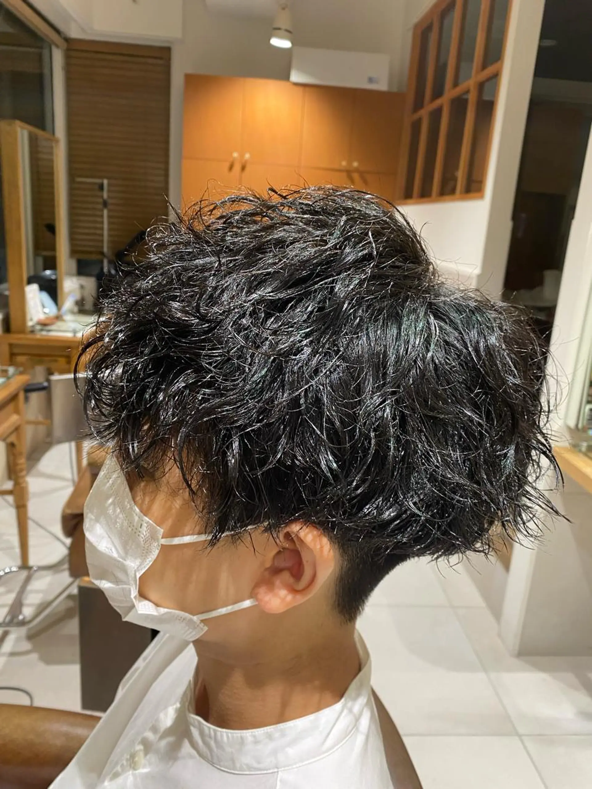 ショート カラー パーマ メンズ カット パーマ メンズパーマの巨匠 鈴木純のヘアスタイル