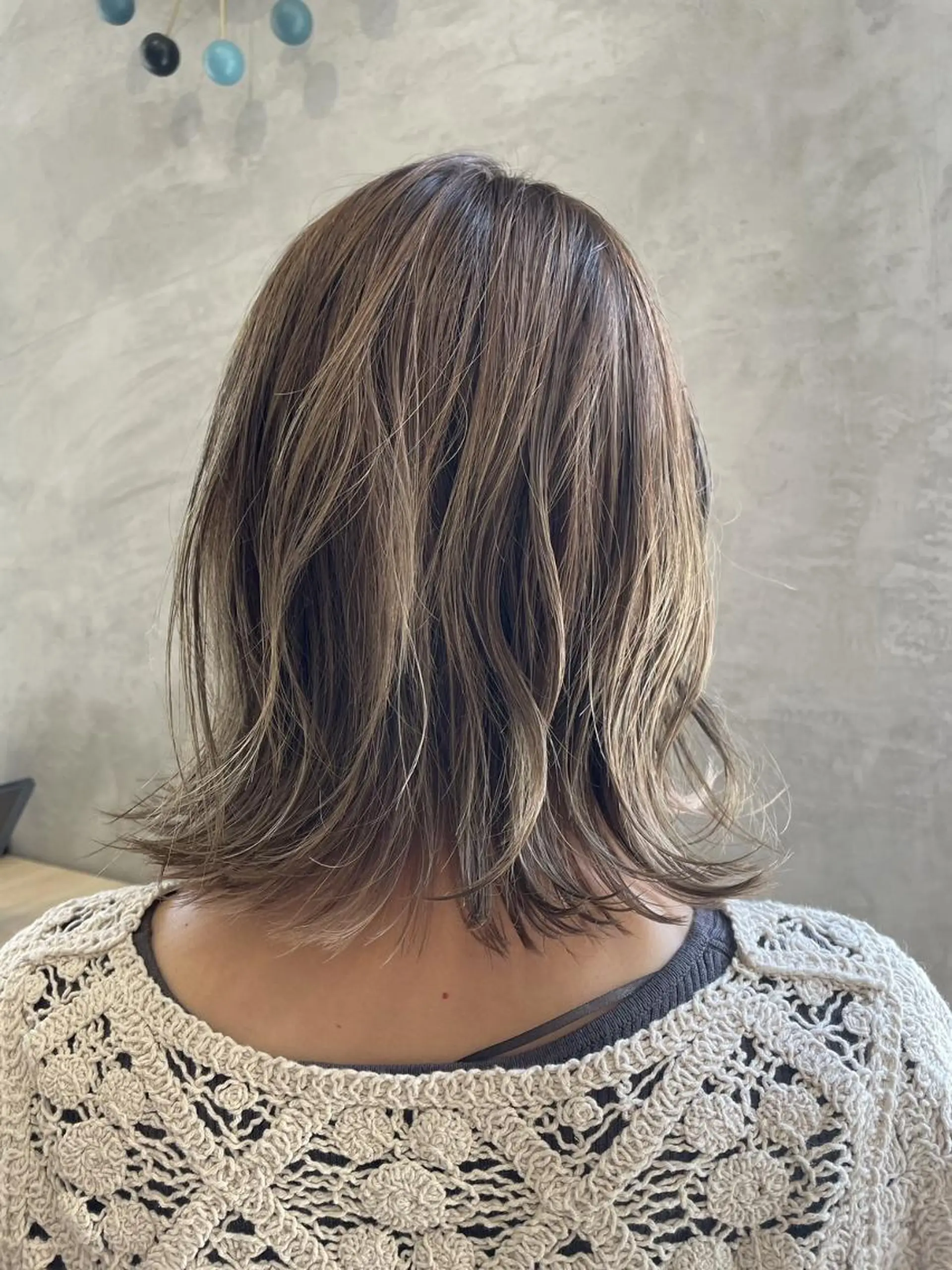 パーマ セミロング カラー ヘアカラー ブリーチなし透明感 カラー✨横山 佳希のヘアスタイル