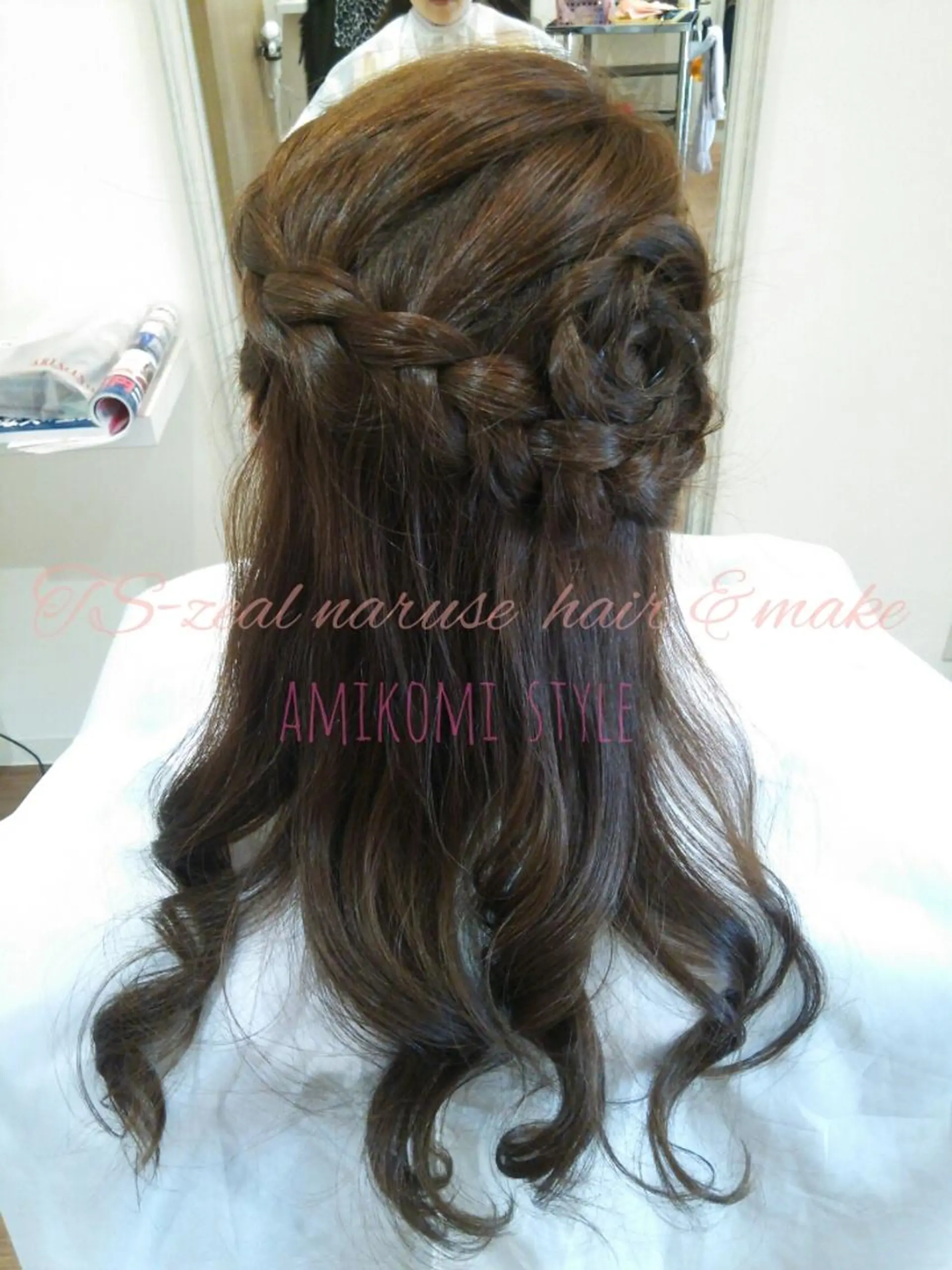 ヘアアレンジ ハーフアップ 織田 悦子のマツエク・マツパデザイン