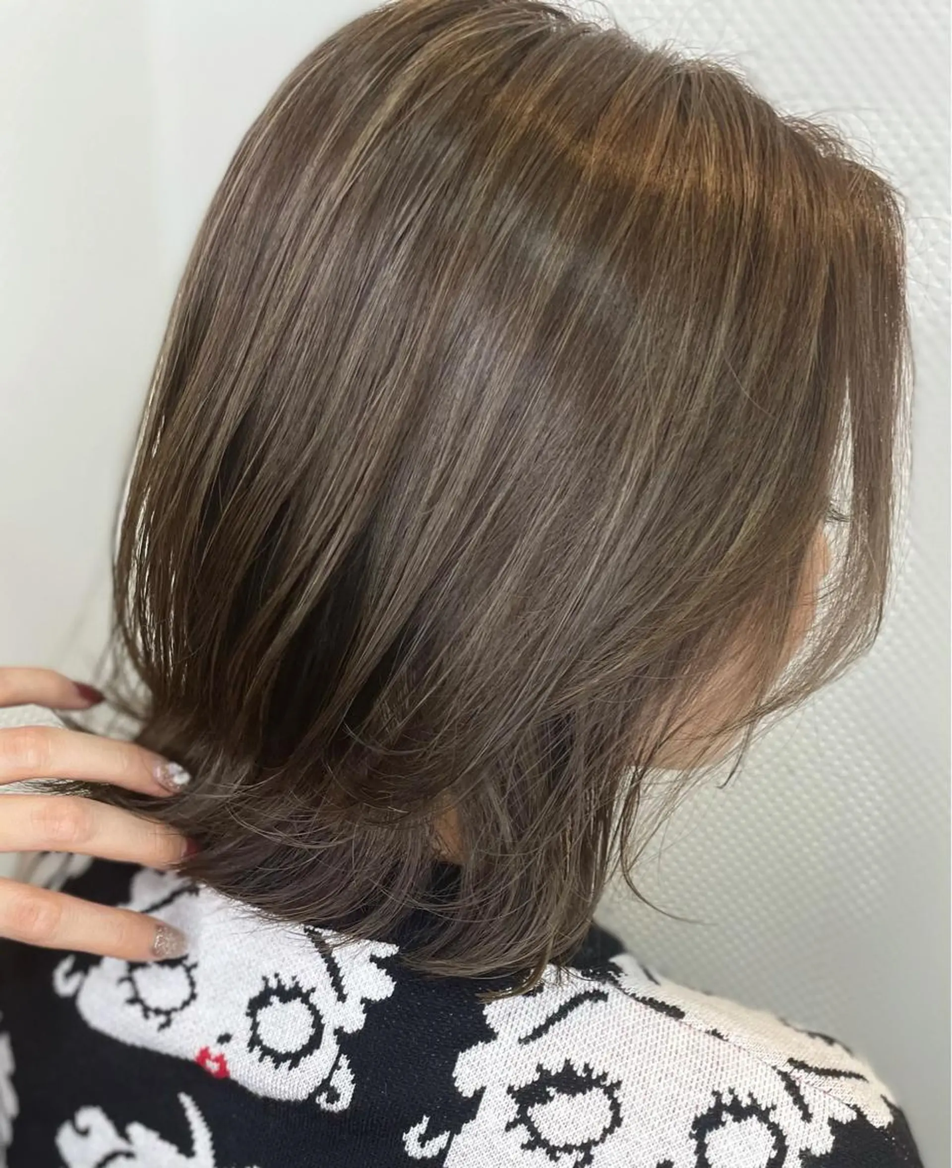 ミディアム カラー 韓国カット/透明感 Re.Labo岡本のヘアスタイル