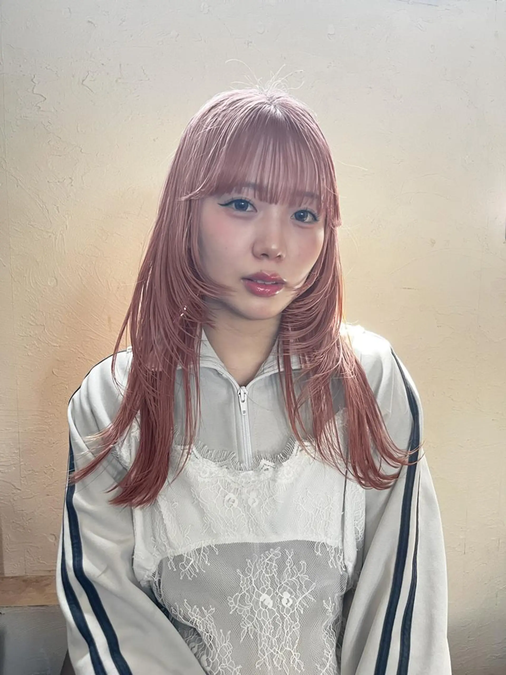 セミロング カラー ブリーチ ケアブリーチ 透明感カラー ハイトーンカラー カット ヘアカラー トリートメント Liru:smart salon/茅ヶ崎のヘアスタイル