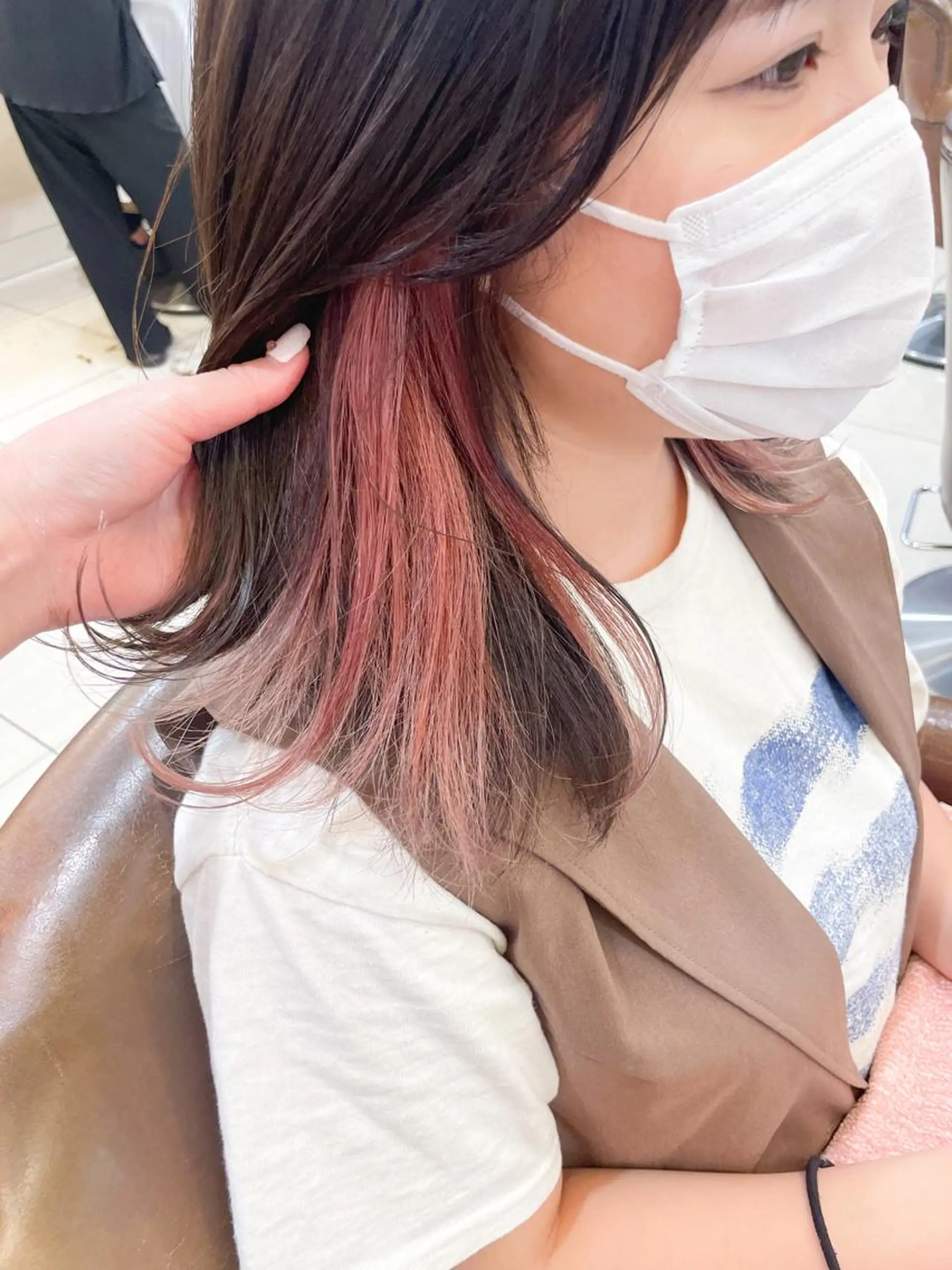 ミディアム カラー インナーカラー ピンクカラー ヘアカラー ✨カラー支持No.1 🧸ワキ カナコ🧸のヘアスタイル