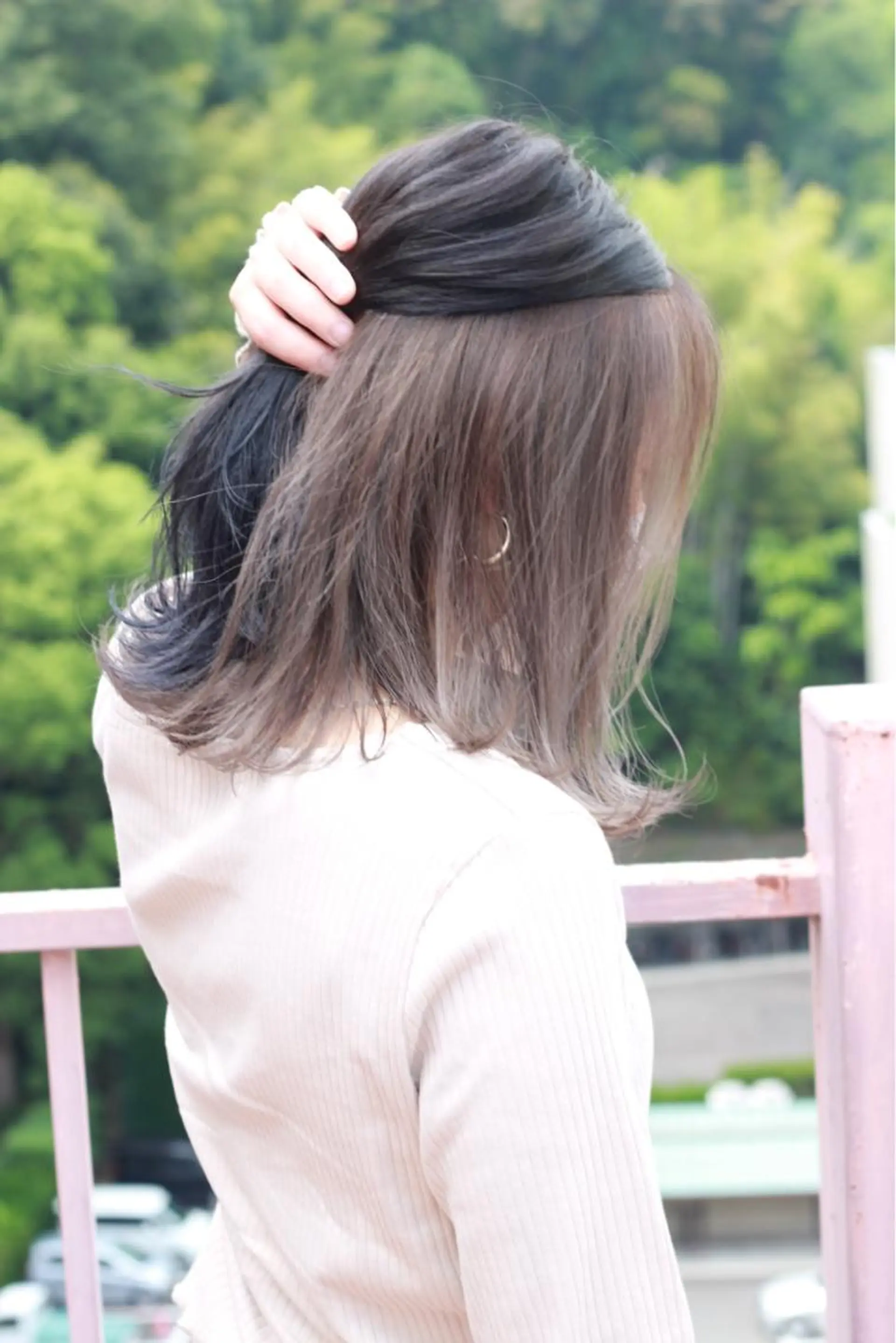 ミディアム カラー ブルーカラー ブルージュ グレージュ カット Viage （ビアージュ）のヘアスタイル