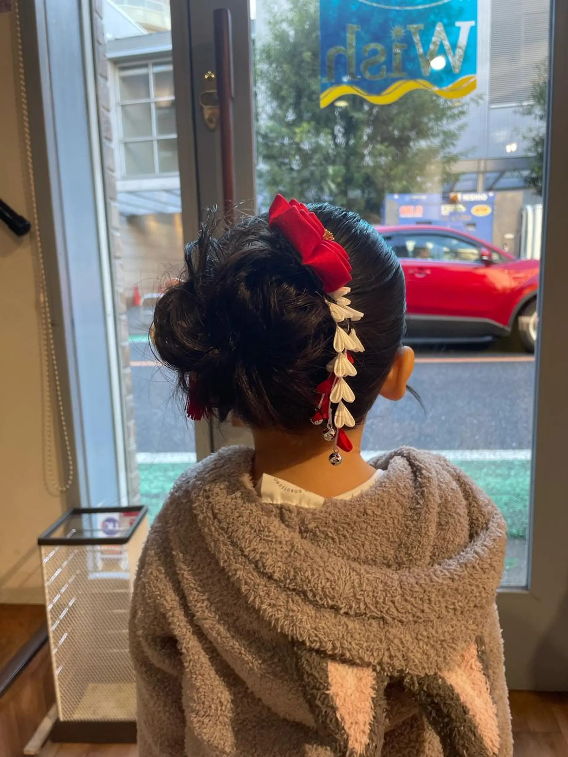 ミディアム カラー パーマ ヘアアレンジ キッズ 美髪矯正/ハイトーン 🪸🩰ヒナコのヘアスタイル