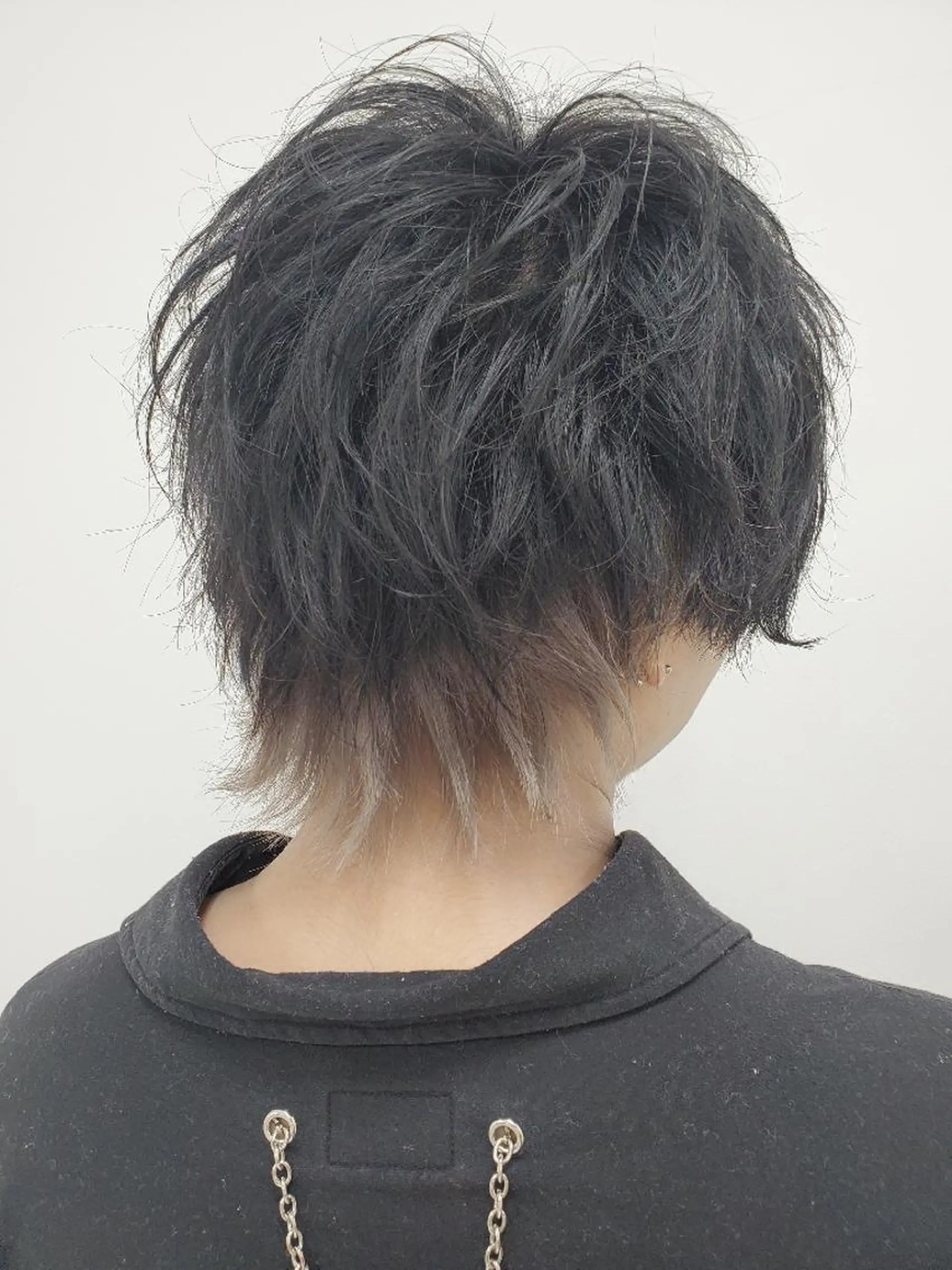 カラー インナーカラー 倉持 龍歩のヘアスタイル