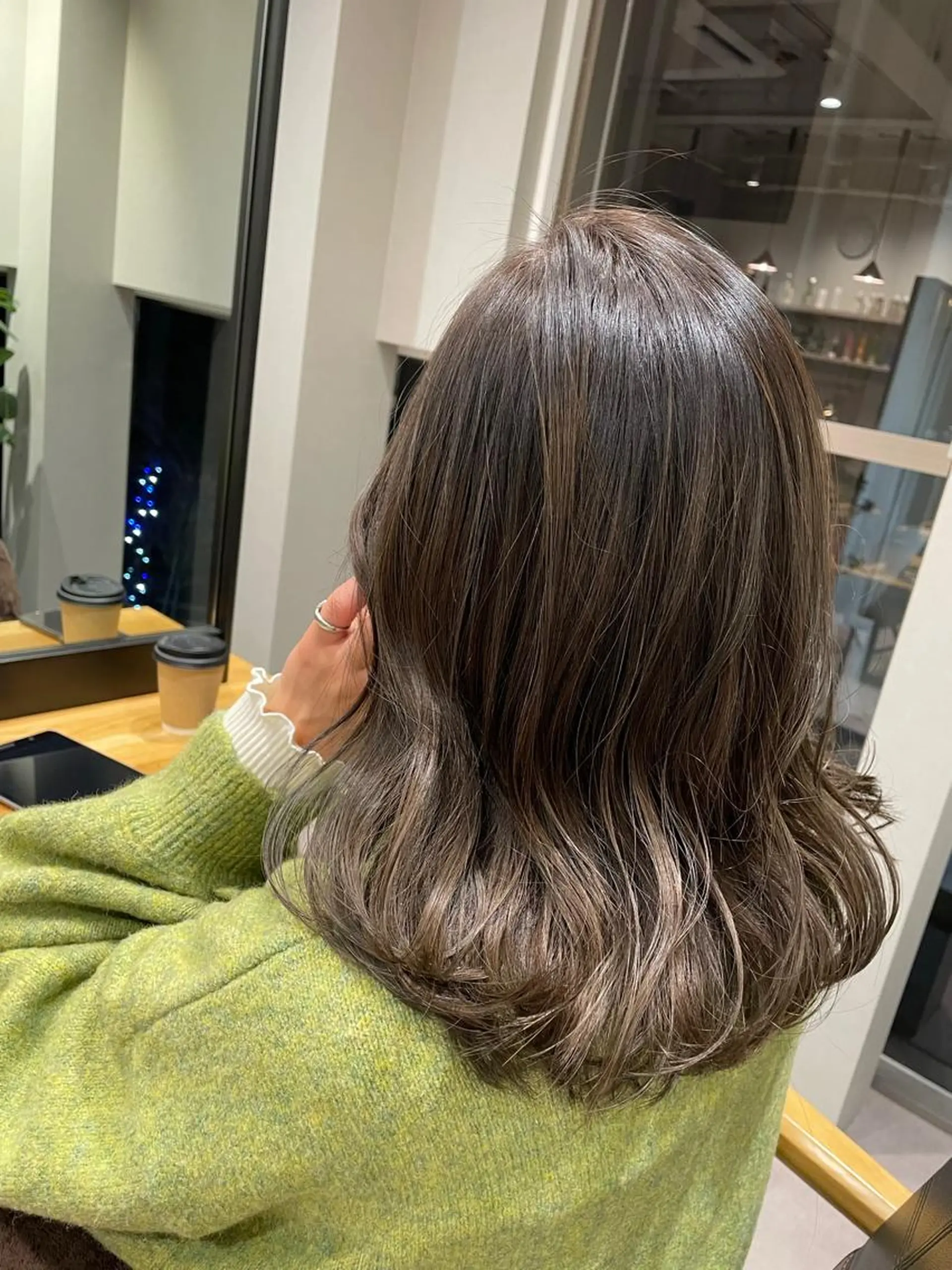 セミロング カラー バレイヤージュ ブロンド 透明感カラー デザインカラー グラデーションカラー 韓国風/オシャレ /縮毛矯正/滝口琴未のヘアスタイル
