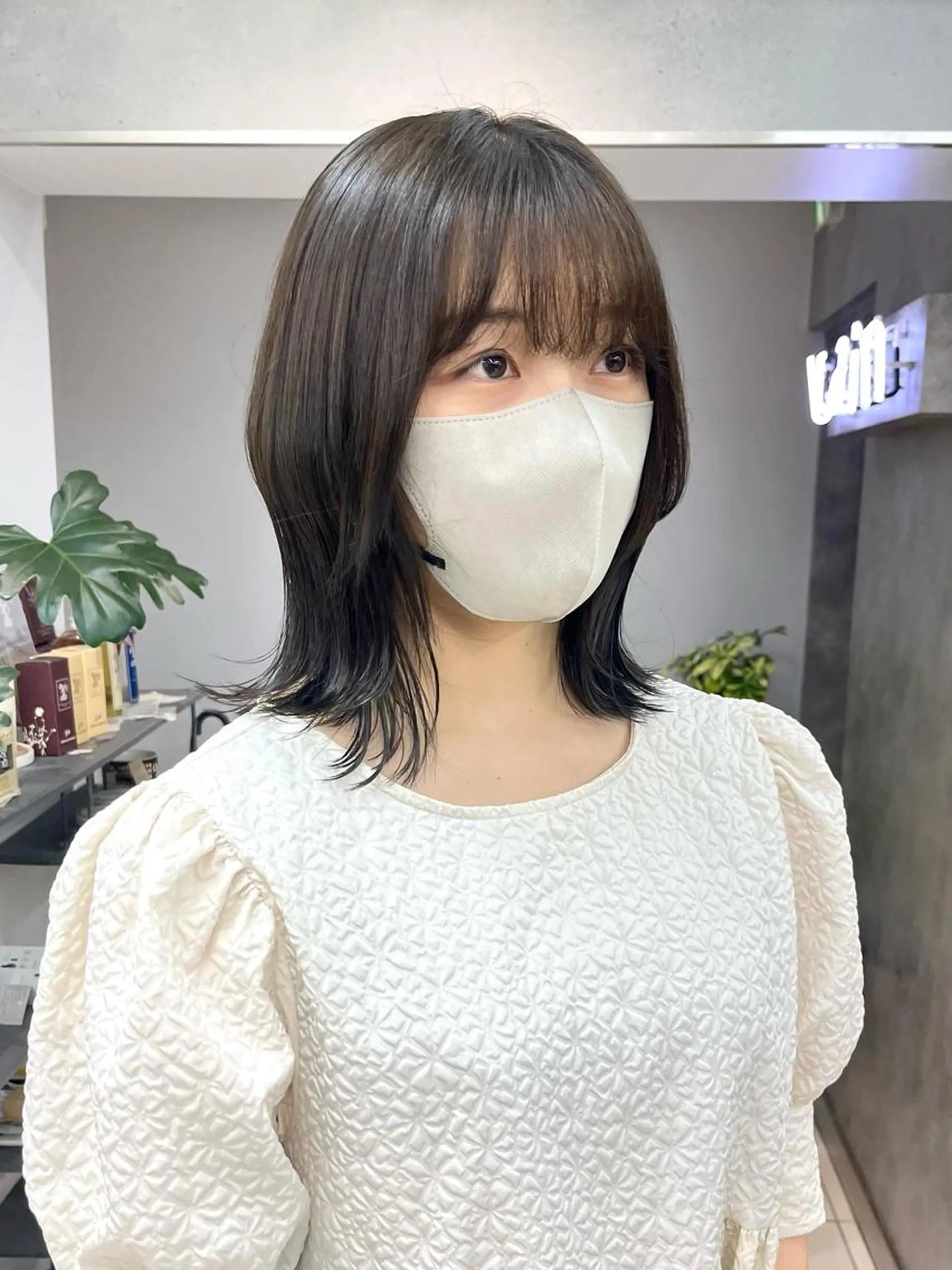 カラー ボブ・顔まわり 💎愛唯(めい)のヘアスタイル