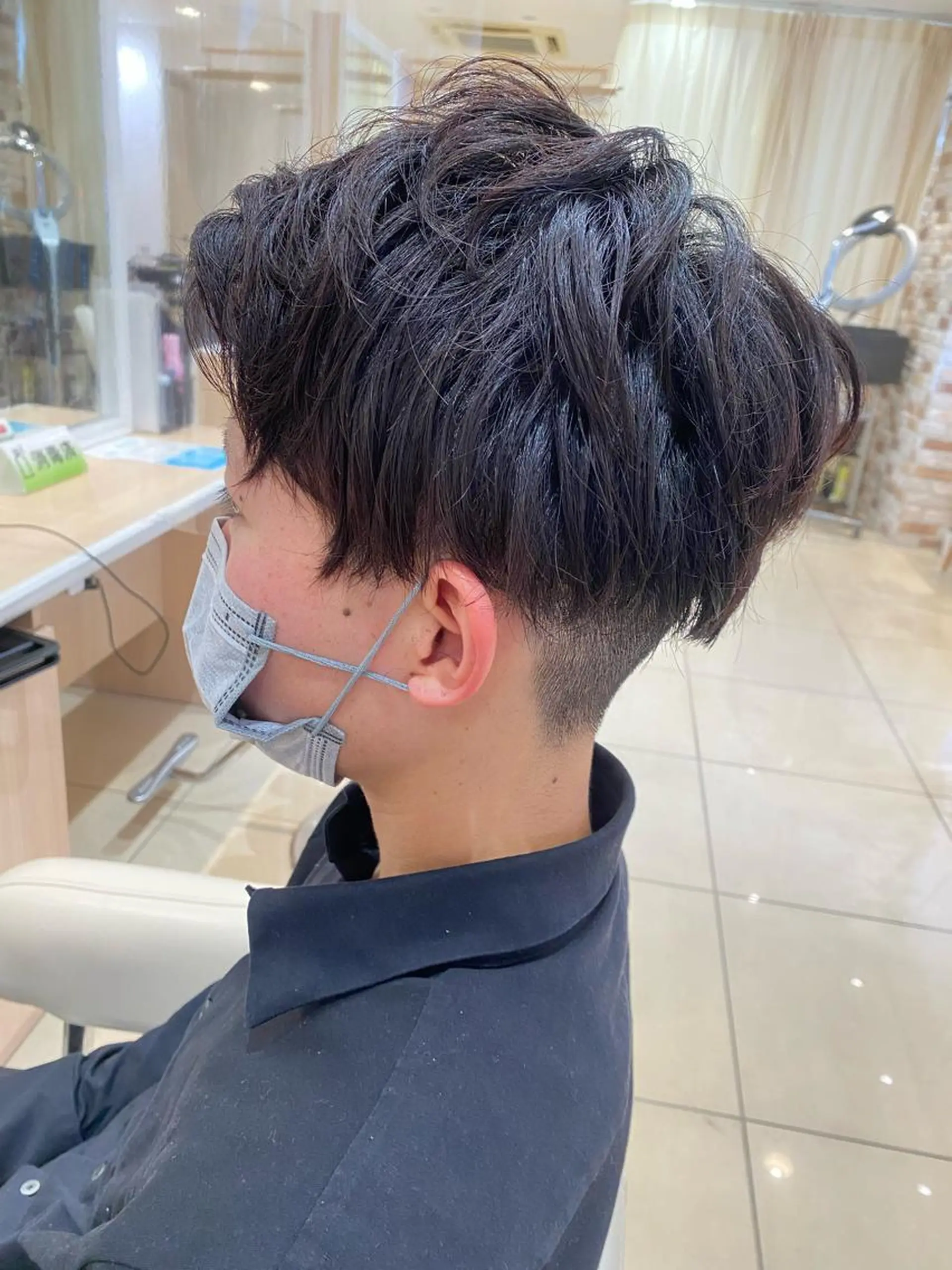 ショート メンズ 刈り上げ 🩵波巻き／ツイスパ HARU💎のヘアスタイル