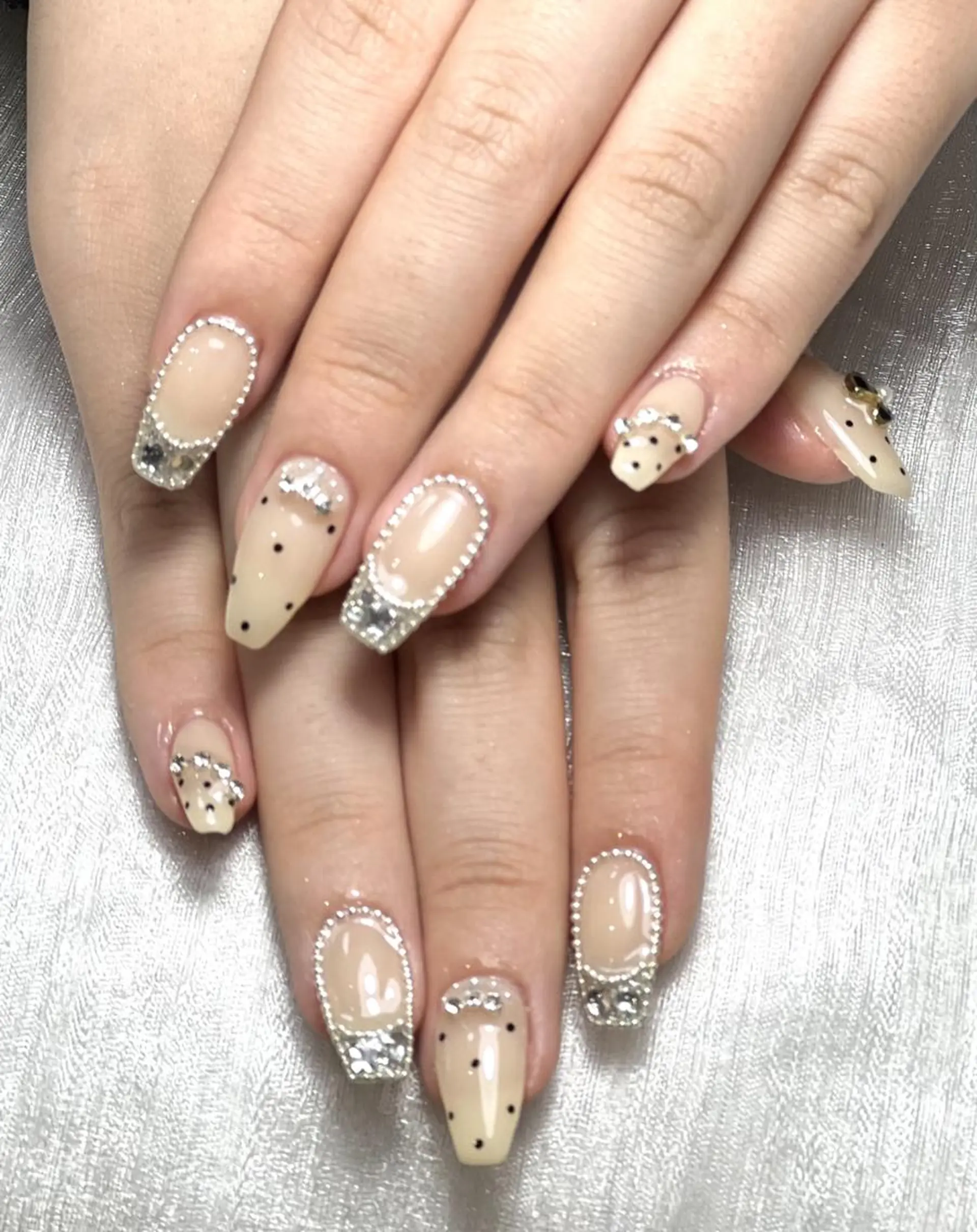 ネイル DEMAIN- 🕊️のネイルデザイン