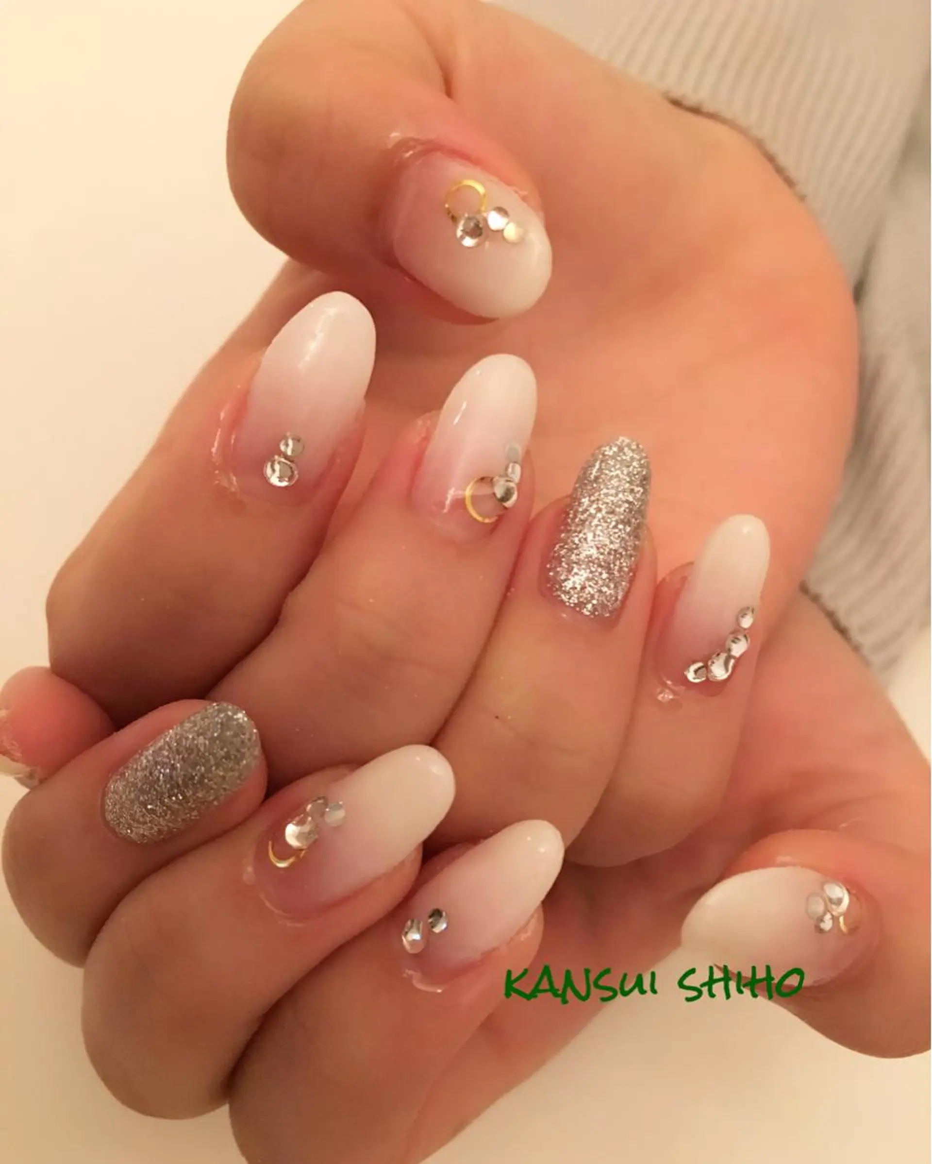 ネイル Elio所属・Elio 国泰寺のネイルデザイン