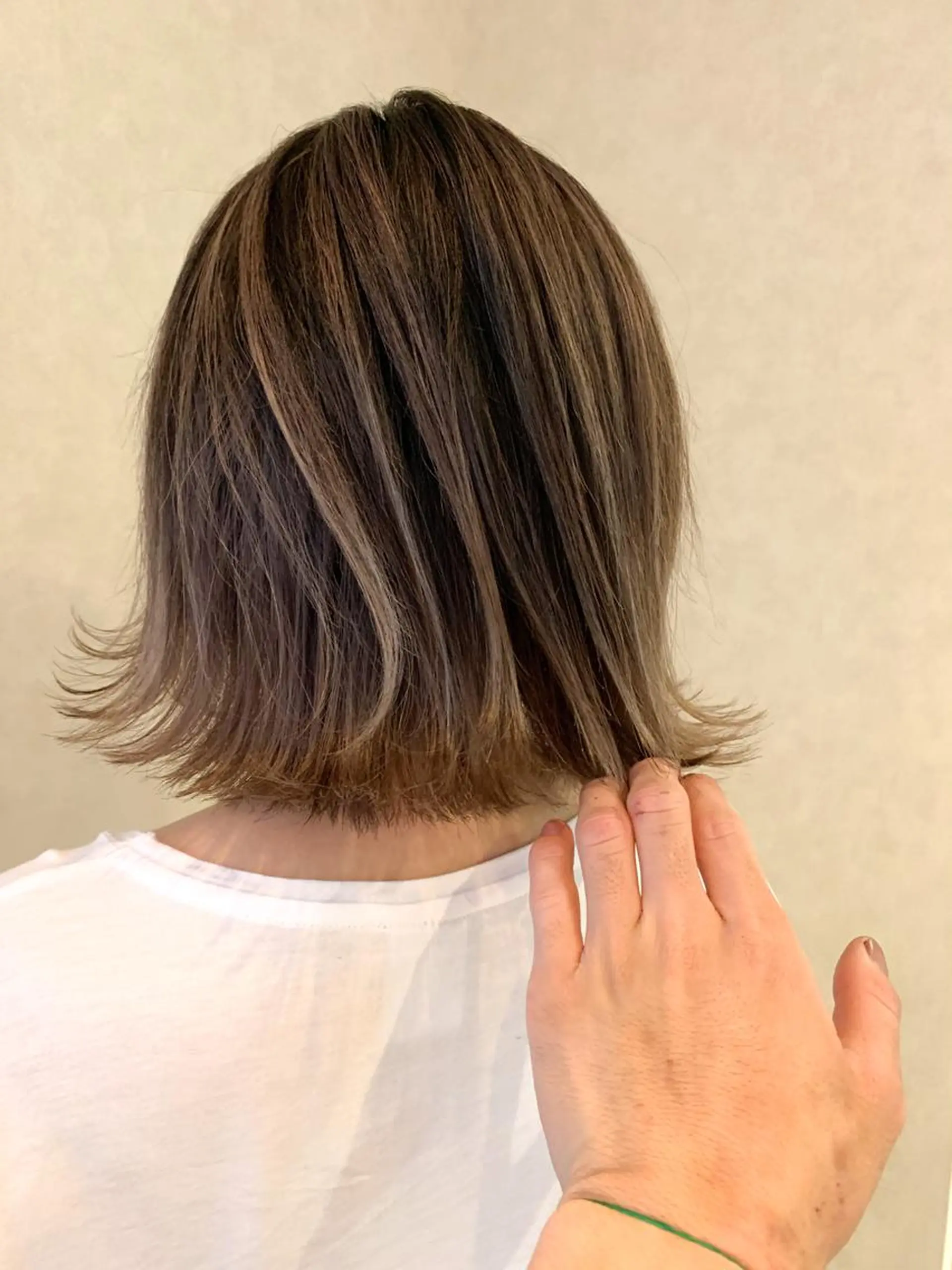 ミディアム Lit所属・Lit.豊橋 夏目のヘアスタイル