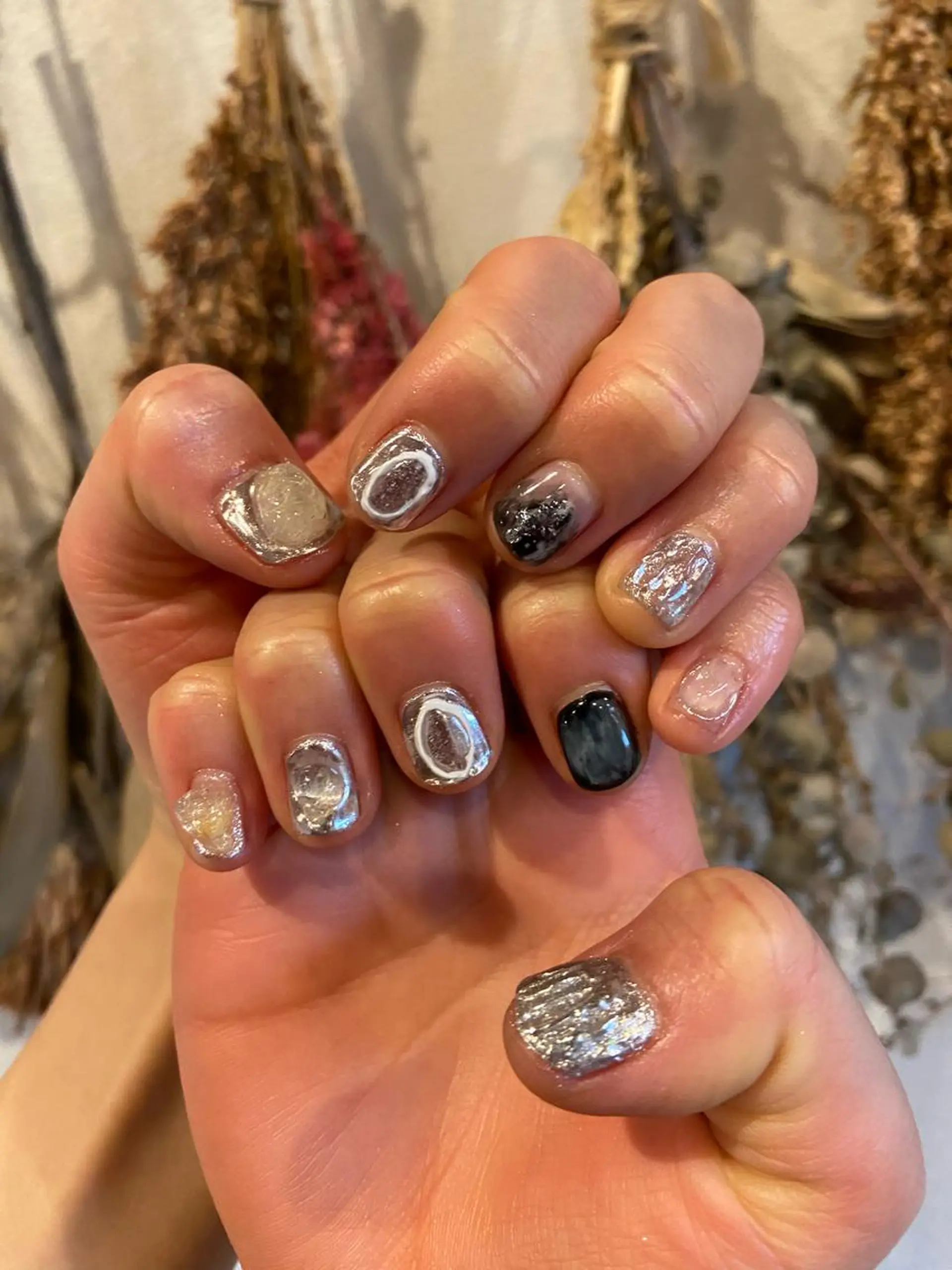 ネイル アートネイル ミラーネイル ニュアンスネイル ショートネイル 春ネイル . unffのネイルデザイン