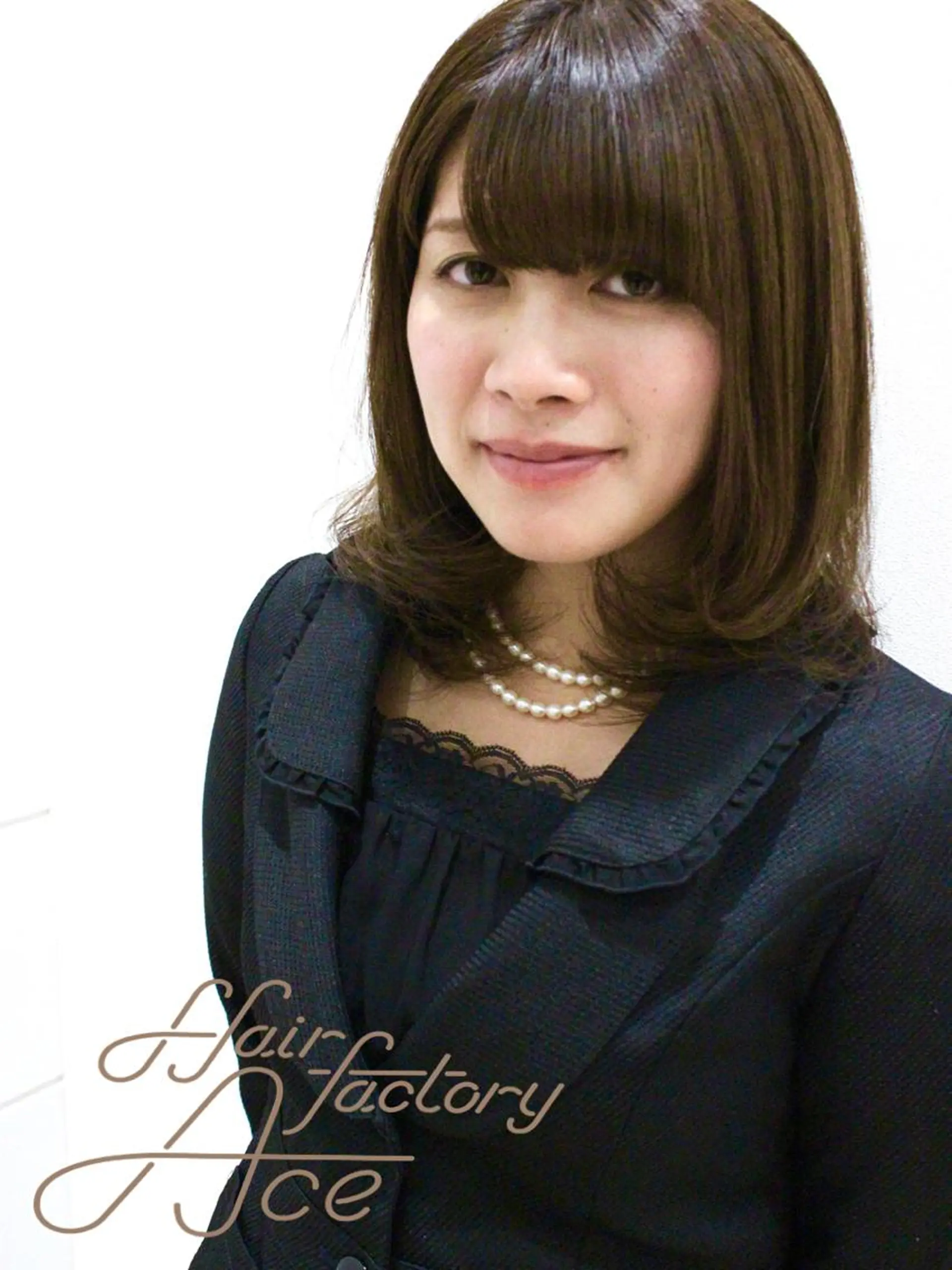 ミディアム 所渉/韓国レイヤー /ウルフカットのヘアスタイル