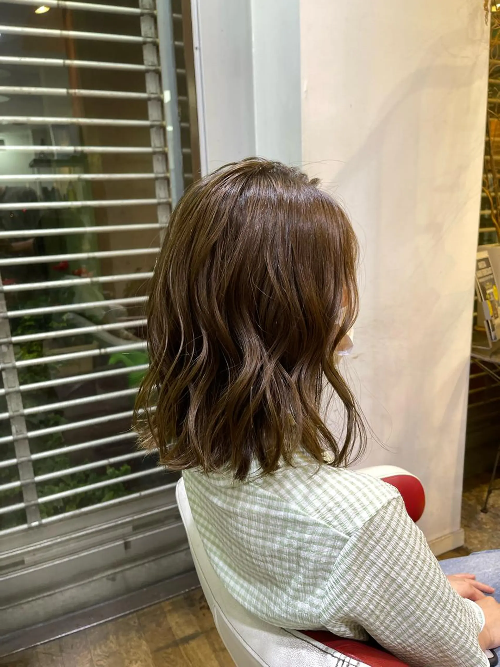 ミディアム カラー ヘアカラー コロレ所属・赤松 孝亮のヘアスタイル