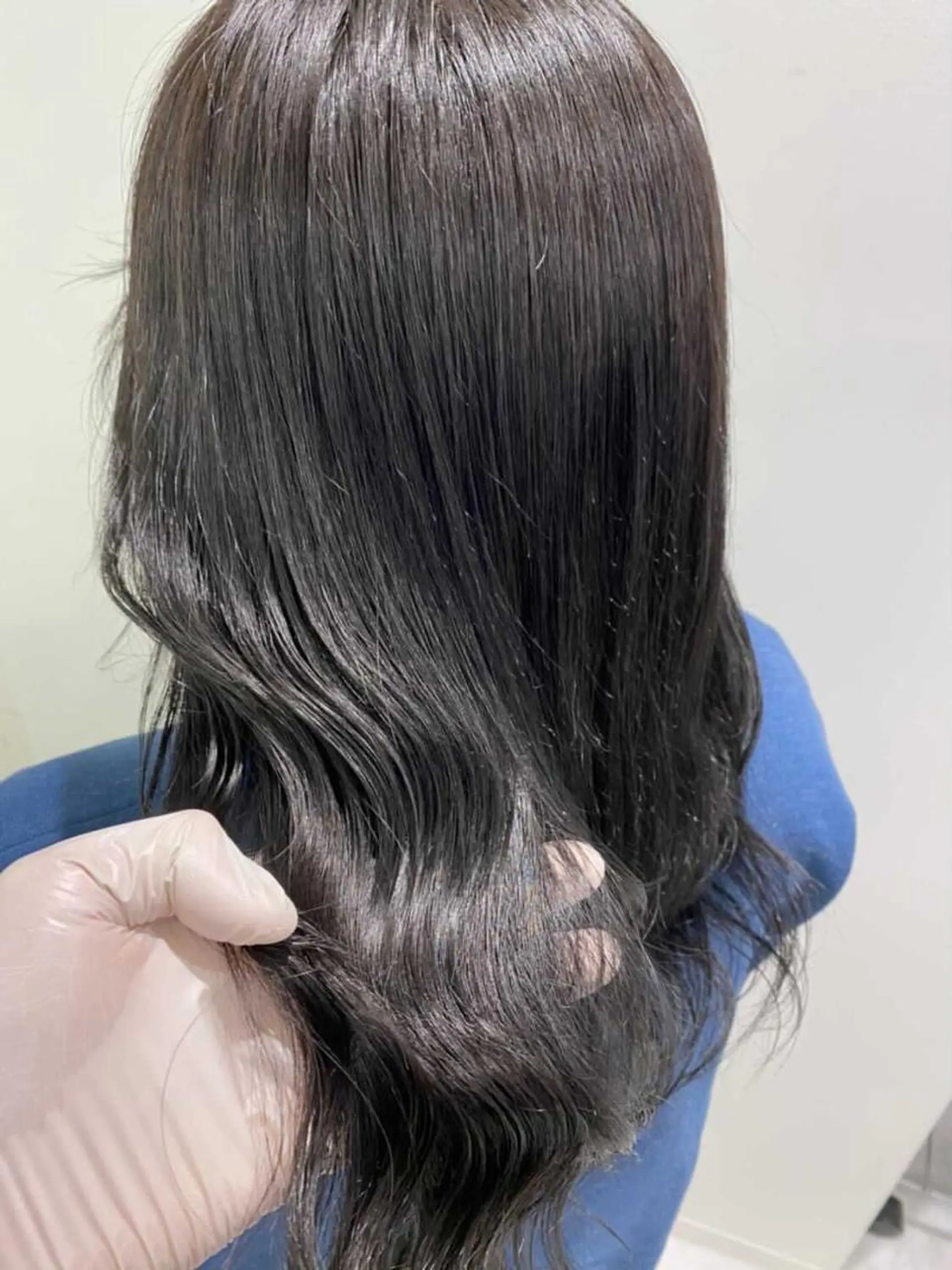 セミロング カラー パーマ ヘアアレンジ ネイル マツエク・マツパ 韓国風ベージュ🤎 赤みなし🌿横浜🤎のヘアスタイル