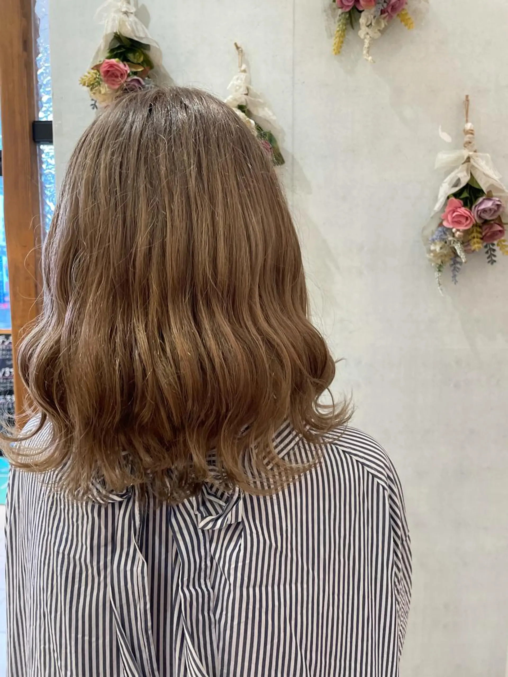 セミロング カラー 🩵ANELA東口 齋藤琴音💚のマツエク・マツパデザイン