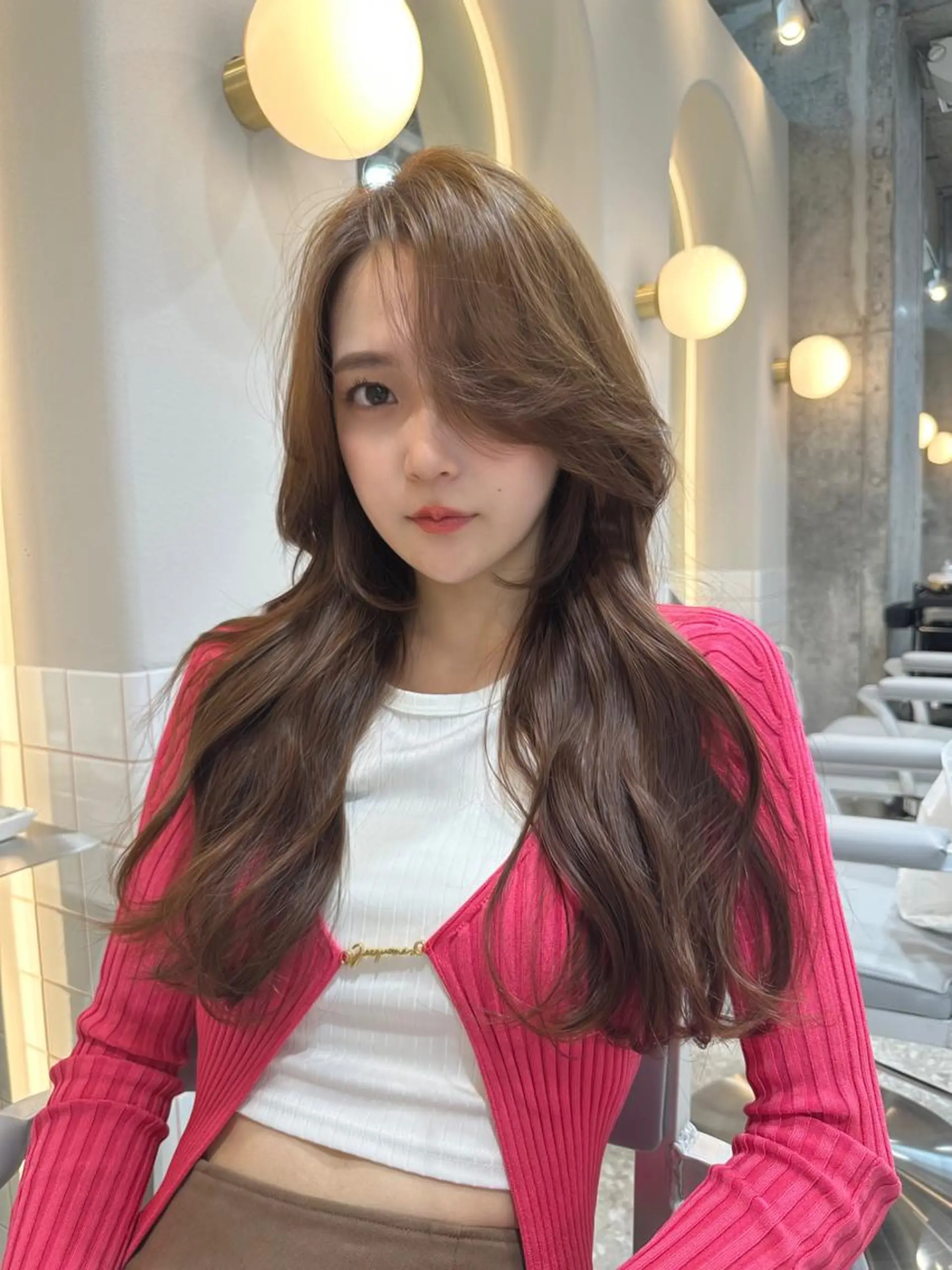 ロング ボブ くびれヘア 髪質改善 韓国風ヘア ヘアカラー トリートメント 新宿/韓国レイヤー 髪質改善カラー/角所のヘアスタイル