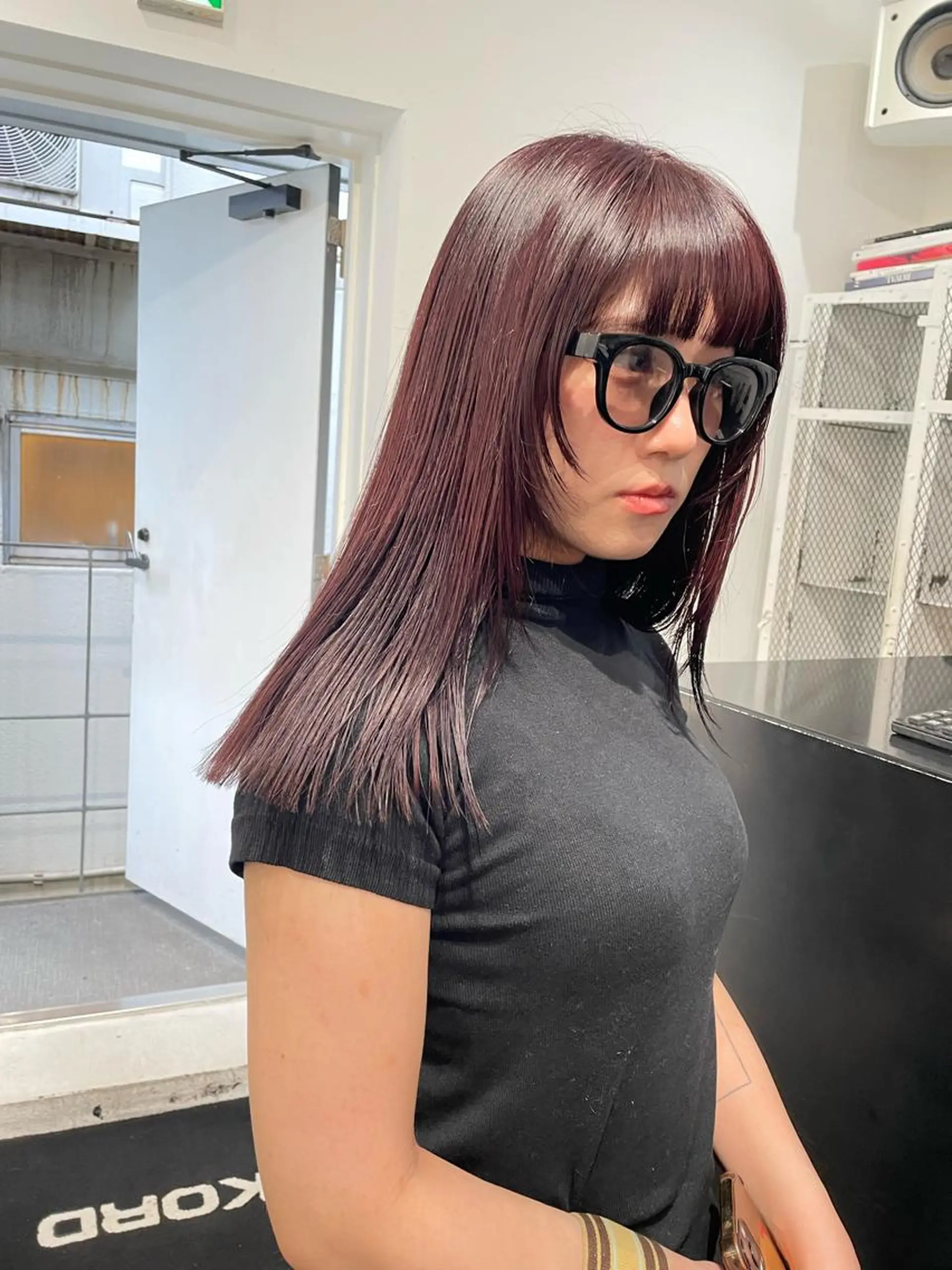 セミロング カラー パーマ ヘアアレンジ メンズ キッズ ネイル マツエク・マツパ アイブロウ メンズバレイヤージュ メンズブリーチ メンズハイライト メンズハイトーン メンズインナーカラー カット ヘアカラー トリートメント 艶ハイトーン/ヘア アレンジAYAKAのヘアスタイル