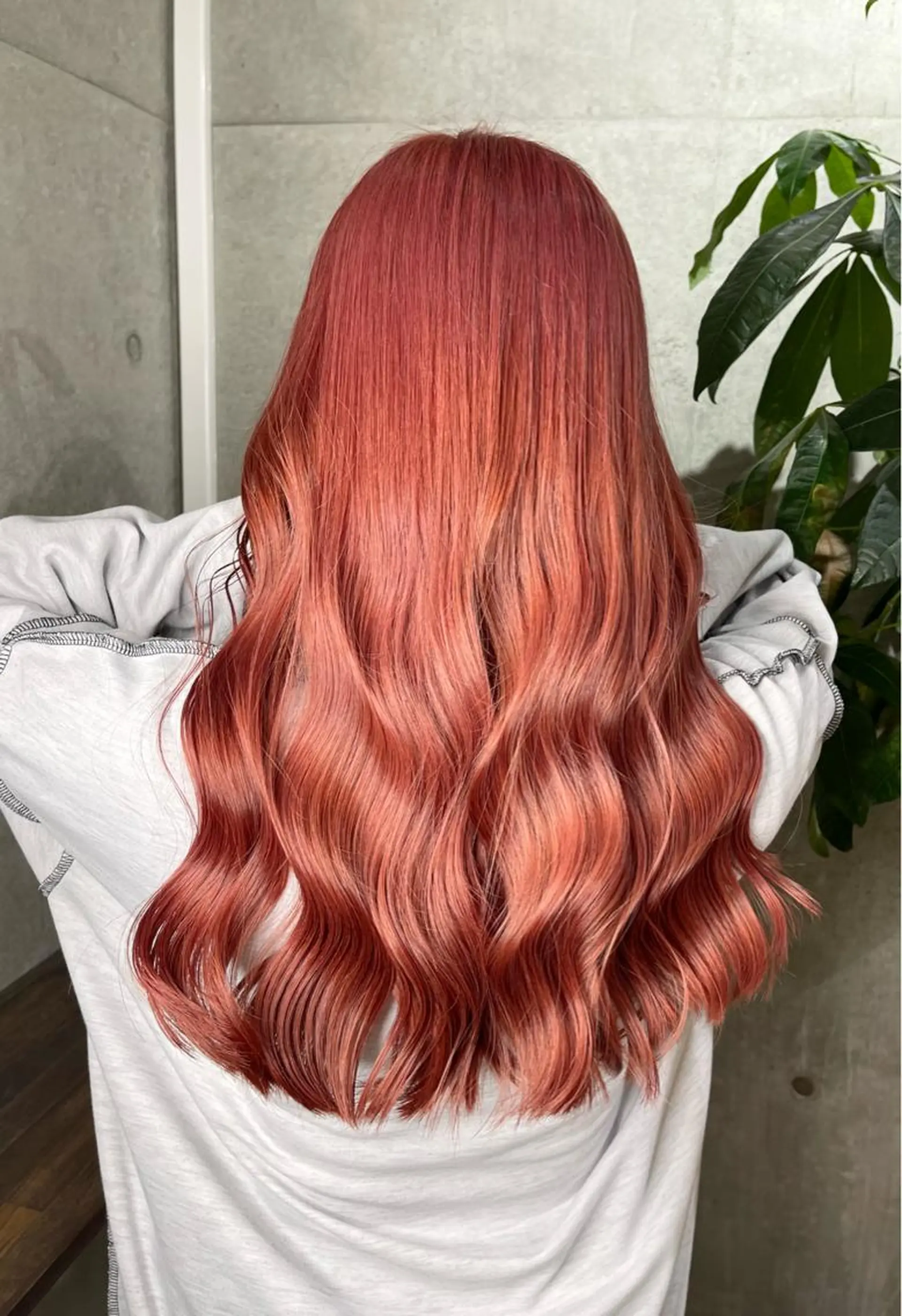 カラー ピンクカラー カット ヘアカラー 名古屋のピンク好き かずくん🦩のヘアスタイル