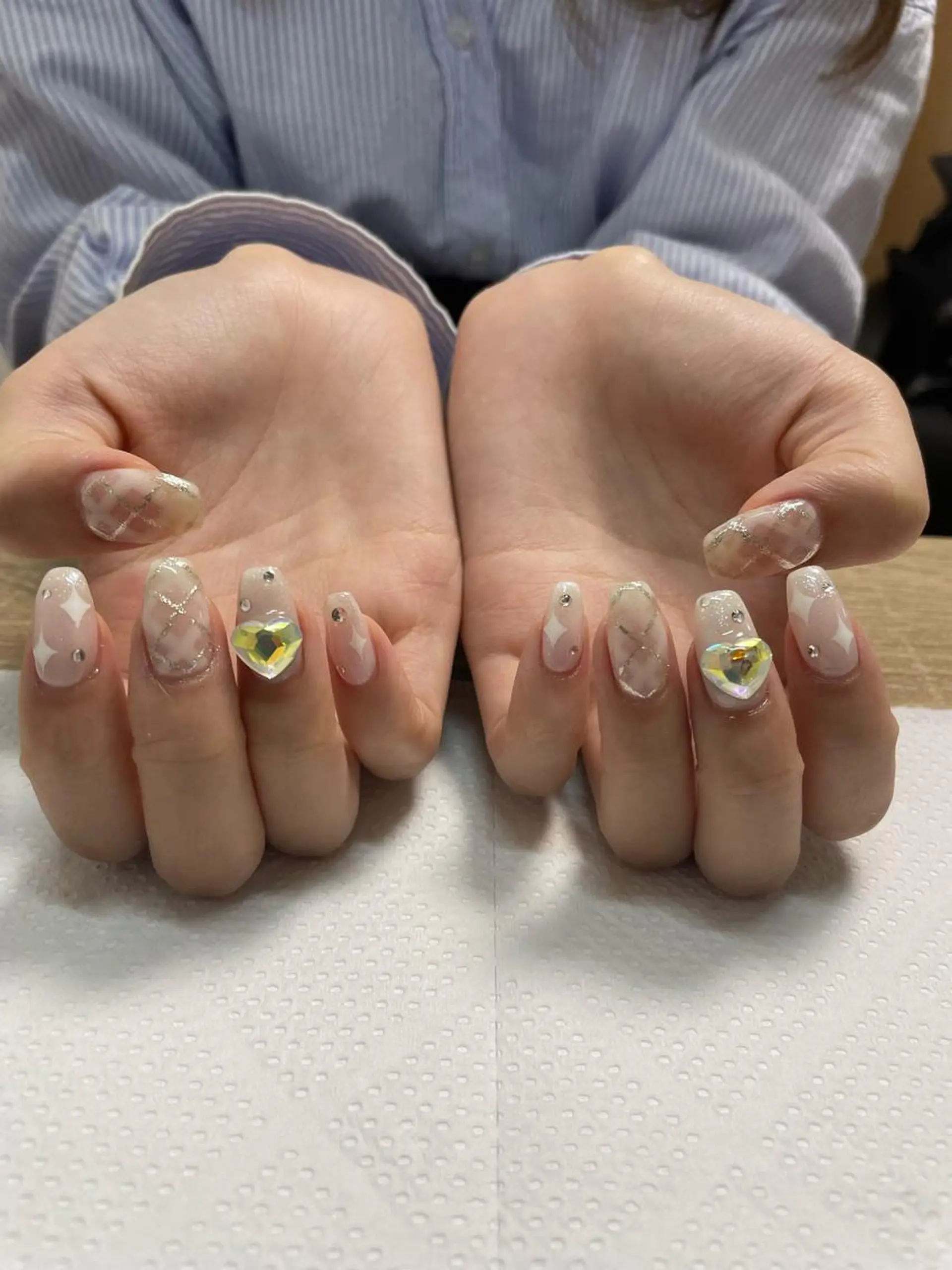 ネイル MH_ Nailのネイルデザイン