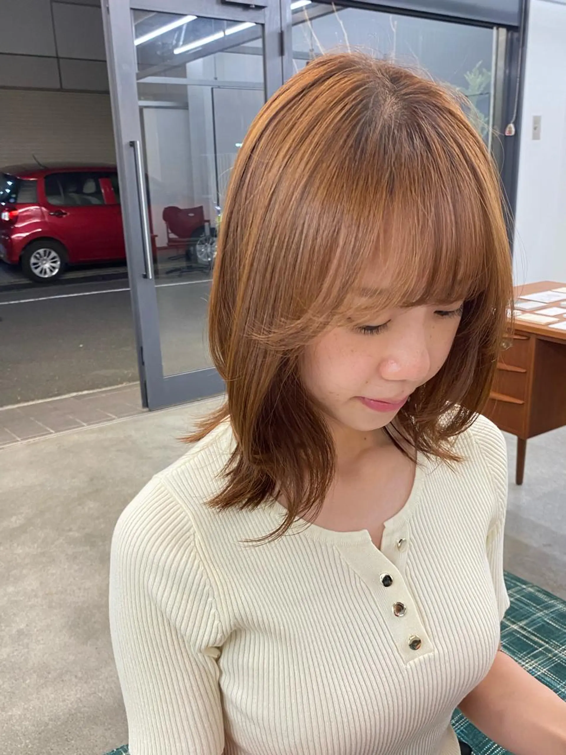 ミディアム ミディアムレイヤー レイヤーカット カット 顔周りカット/透明感 カラー/rioのヘアスタイル