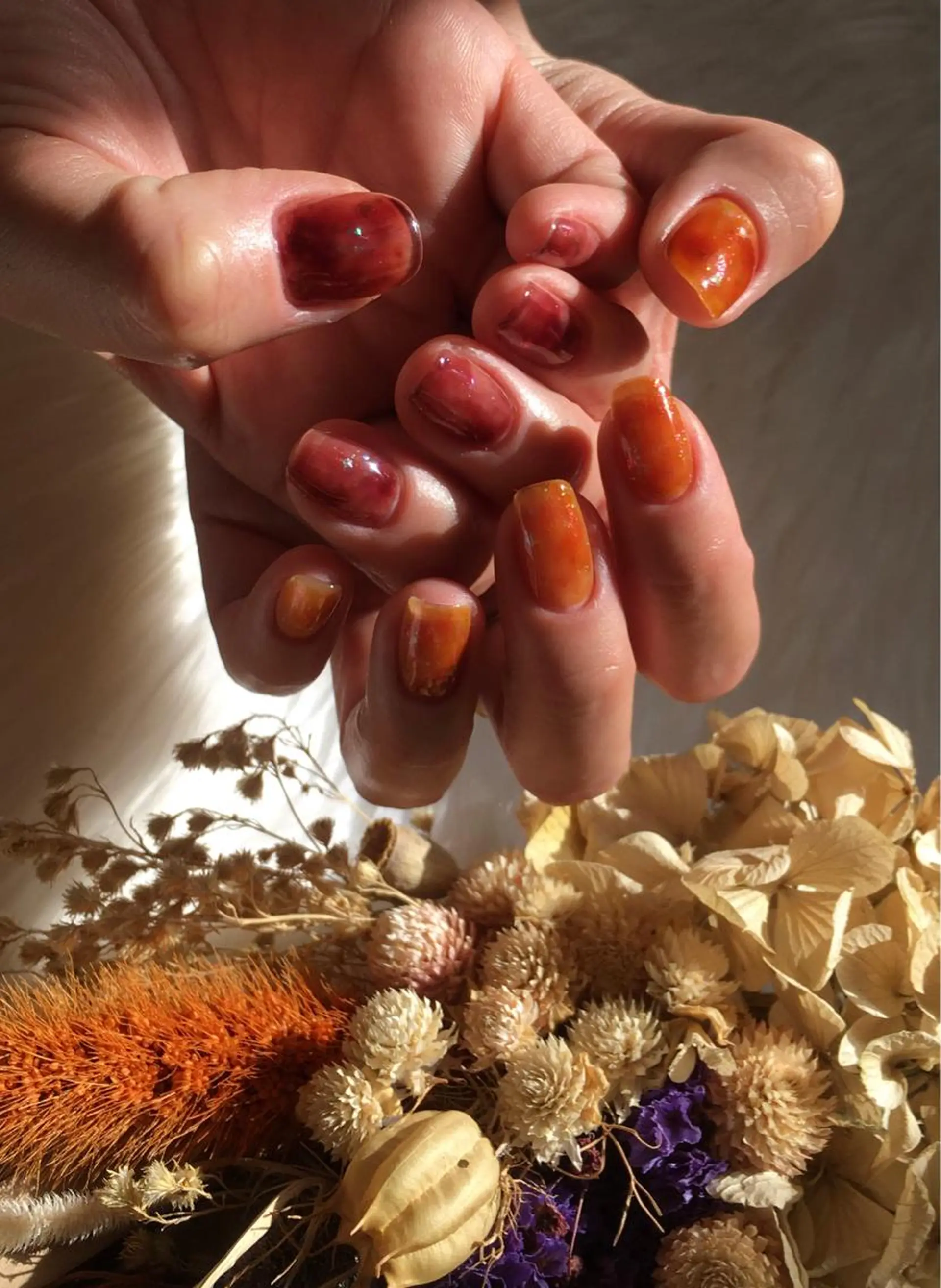 ミディアム ハンドネイル nouva nailsのネイルデザイン