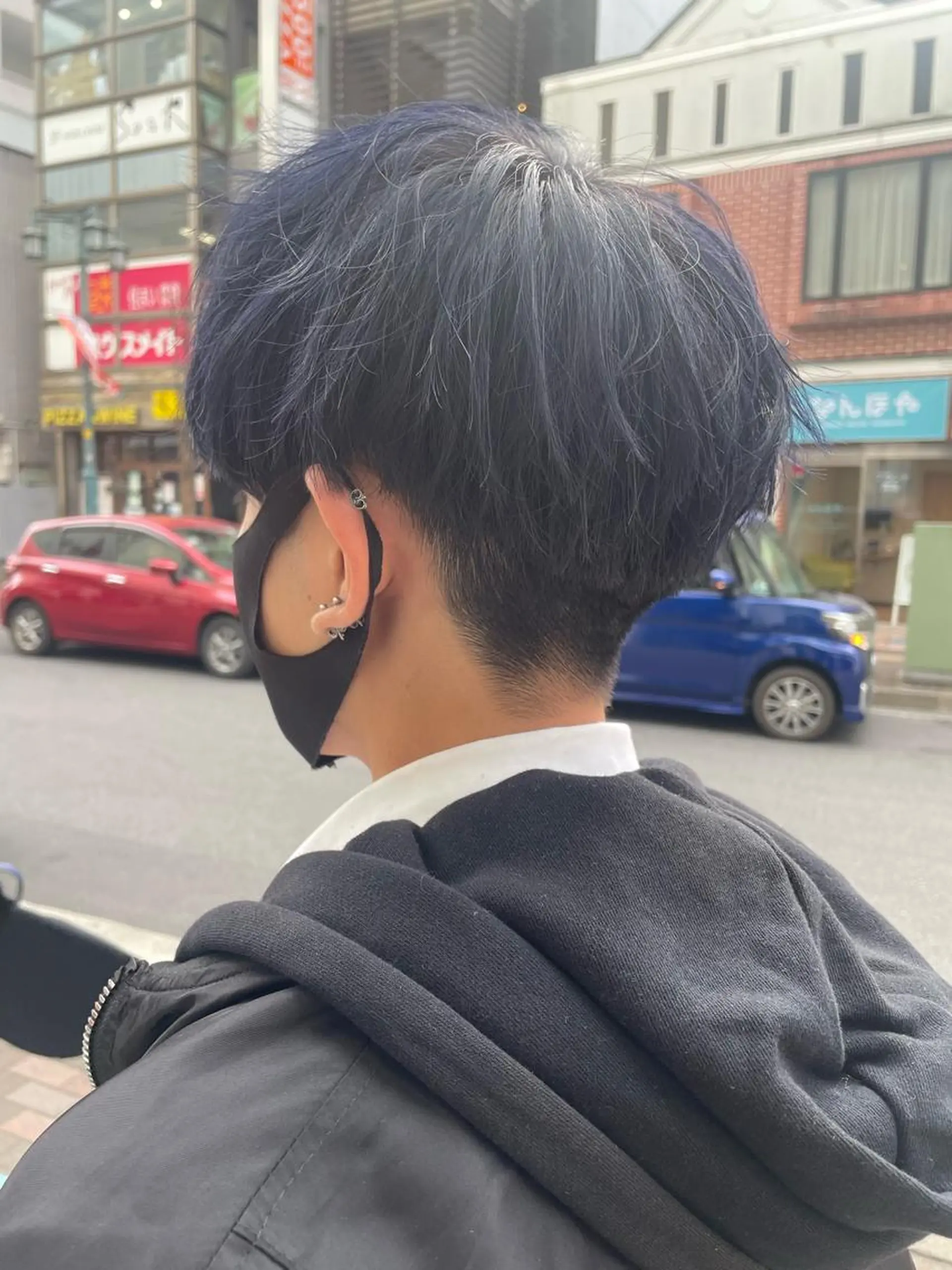 カラー メンズ マッシュ ネイビーカラー カット ヘアカラー 韓国ヘア🦋 MIYUのヘアスタイル