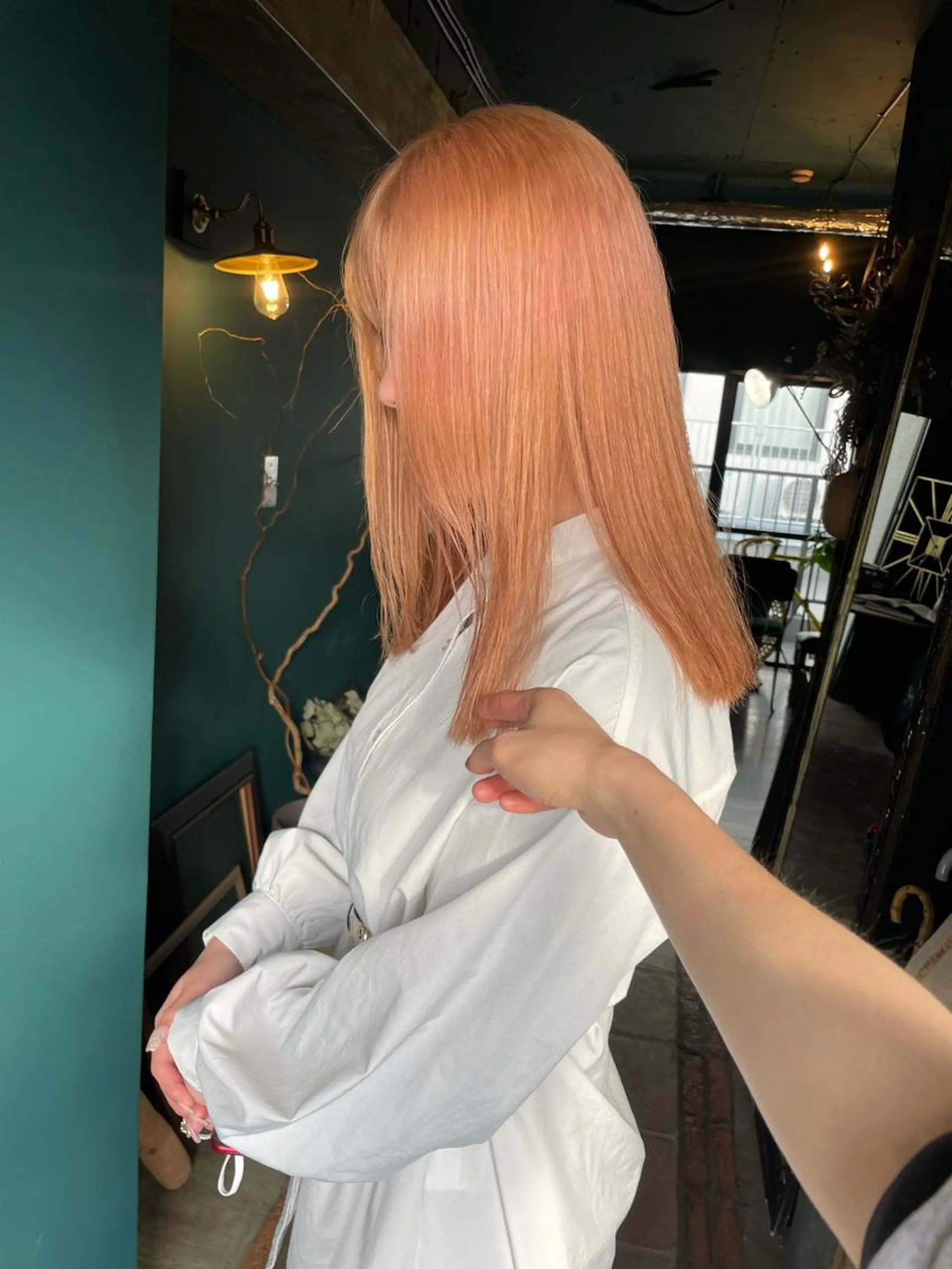 ミディアム カット ヘアカラー トリートメント vivre libre所属・vivre libreのヘアスタイル