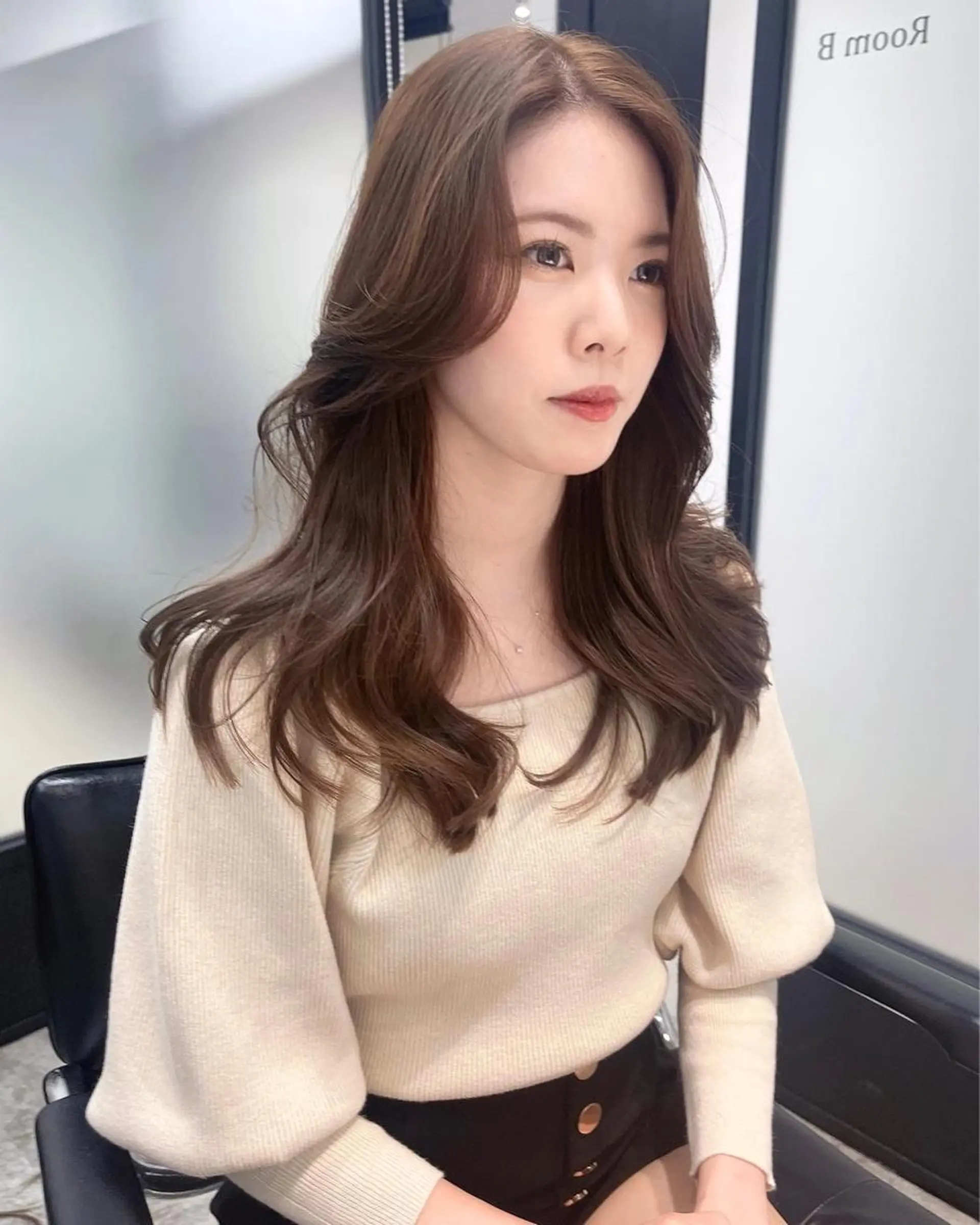 ロング カット ヘアカラー トリートメント 韓国レイヤーカット 髪質改善▫️水野有真のヘアスタイル