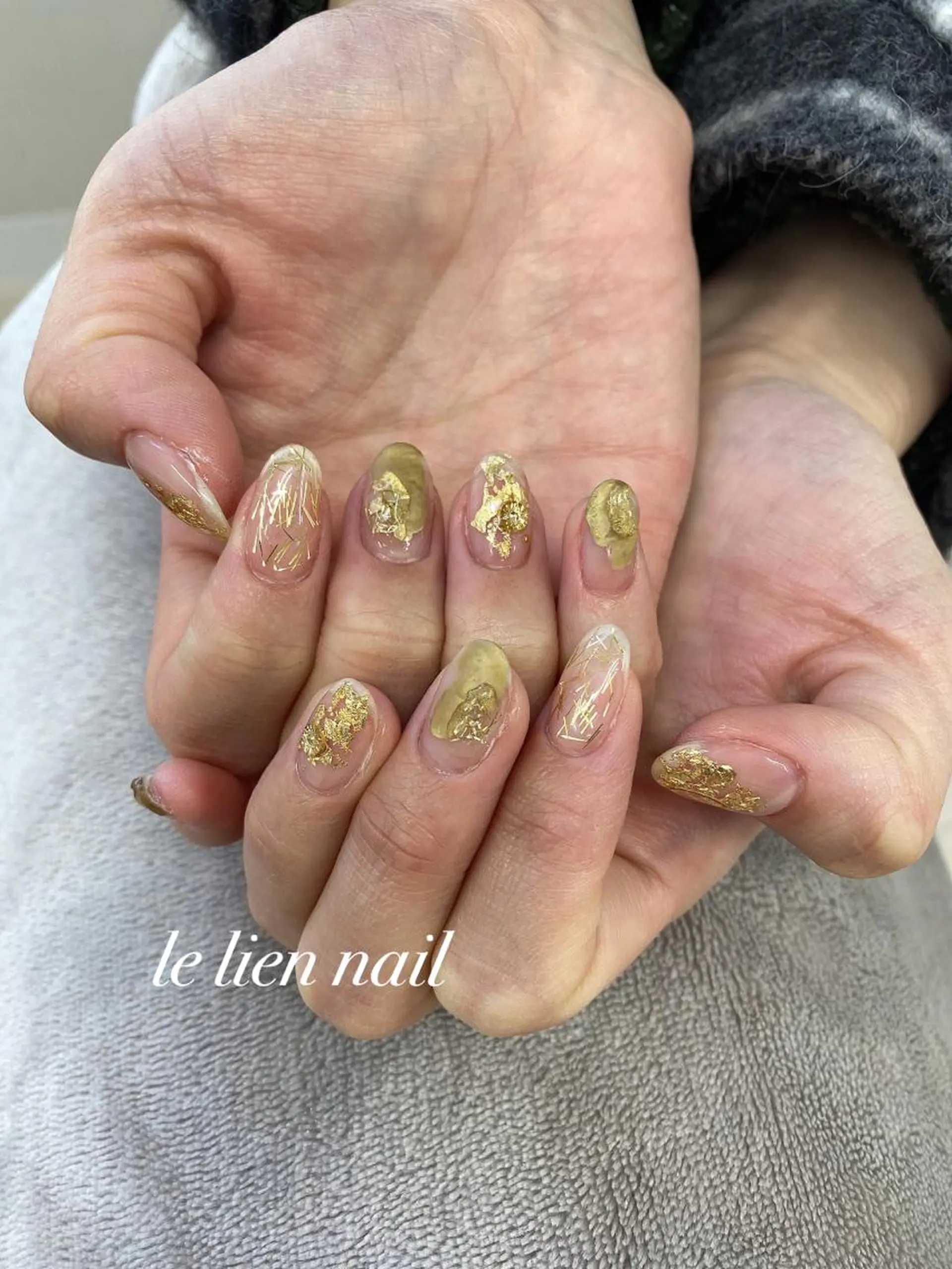 ネイル クリアネイル ゴールド ニュアンスネイル le lien nailのネイルデザイン