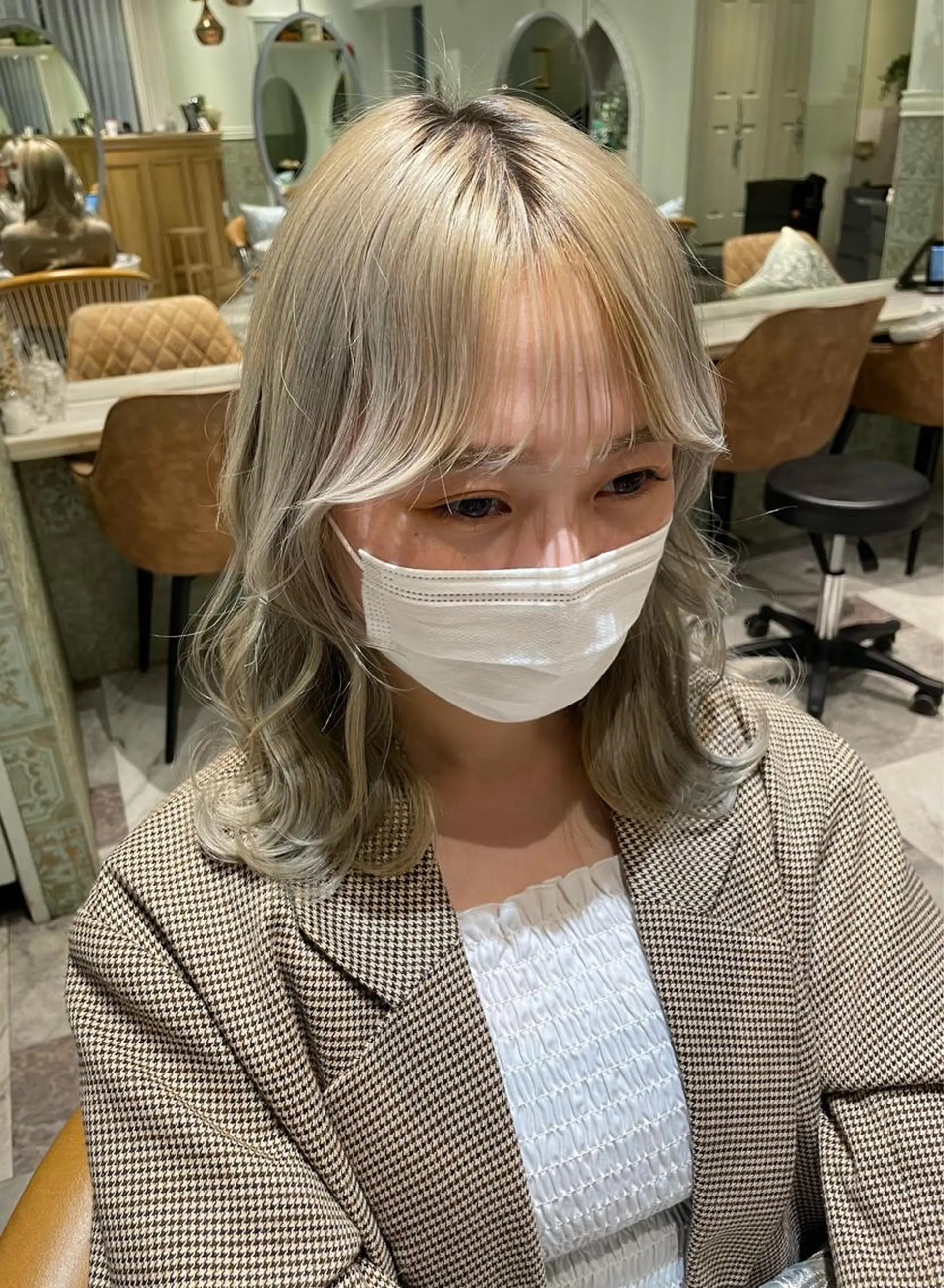 セミロング カラー ベージュカラー 黒髪 ブリーチ ブルーカラー ブルーブラック カット ヘアカラー トリートメント 木屋元一/透明感 /レイヤー/顔まわりのヘアスタイル