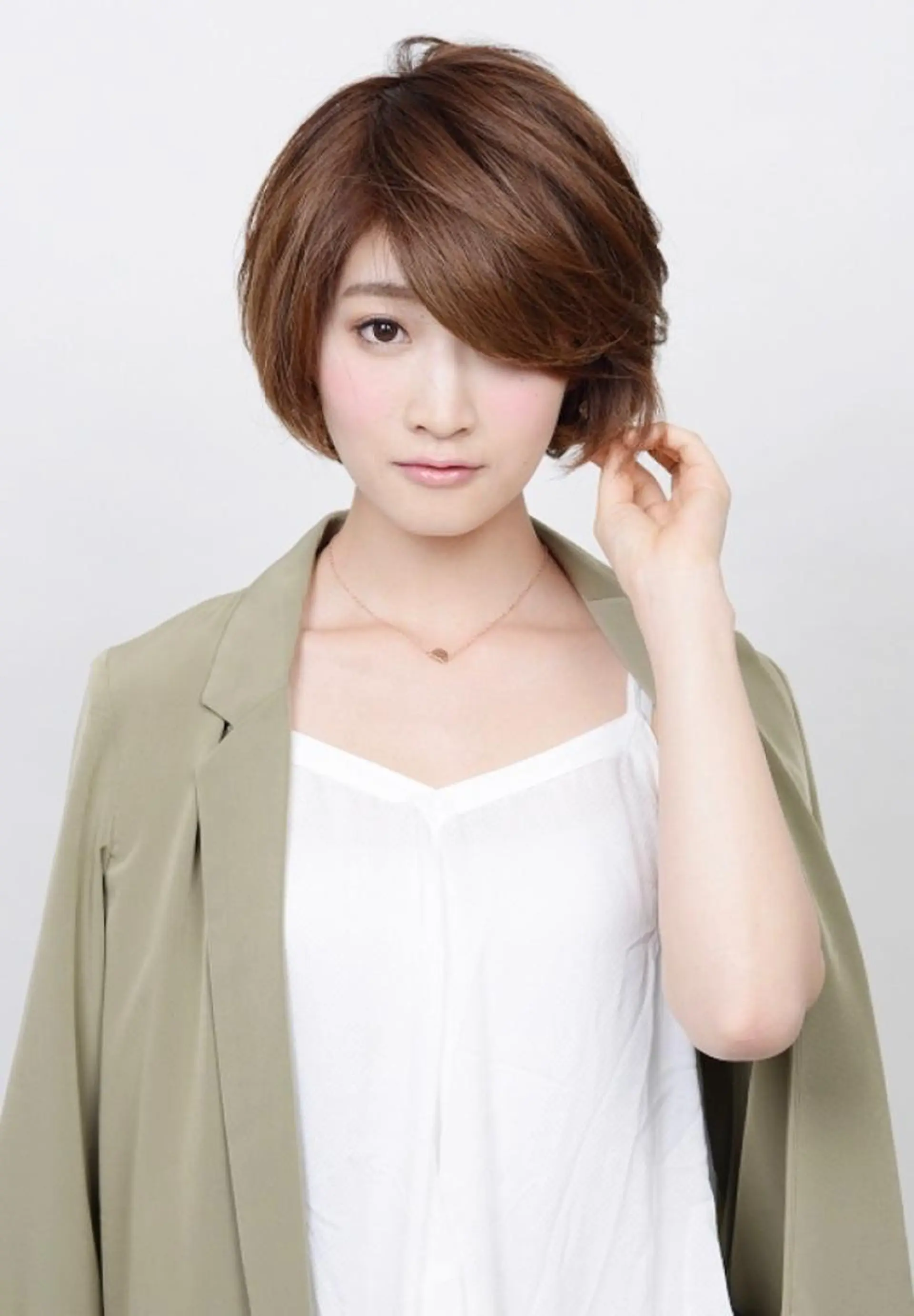 カラー EARTH市野店所属・earth市野店 落合のマツエク・マツパデザイン