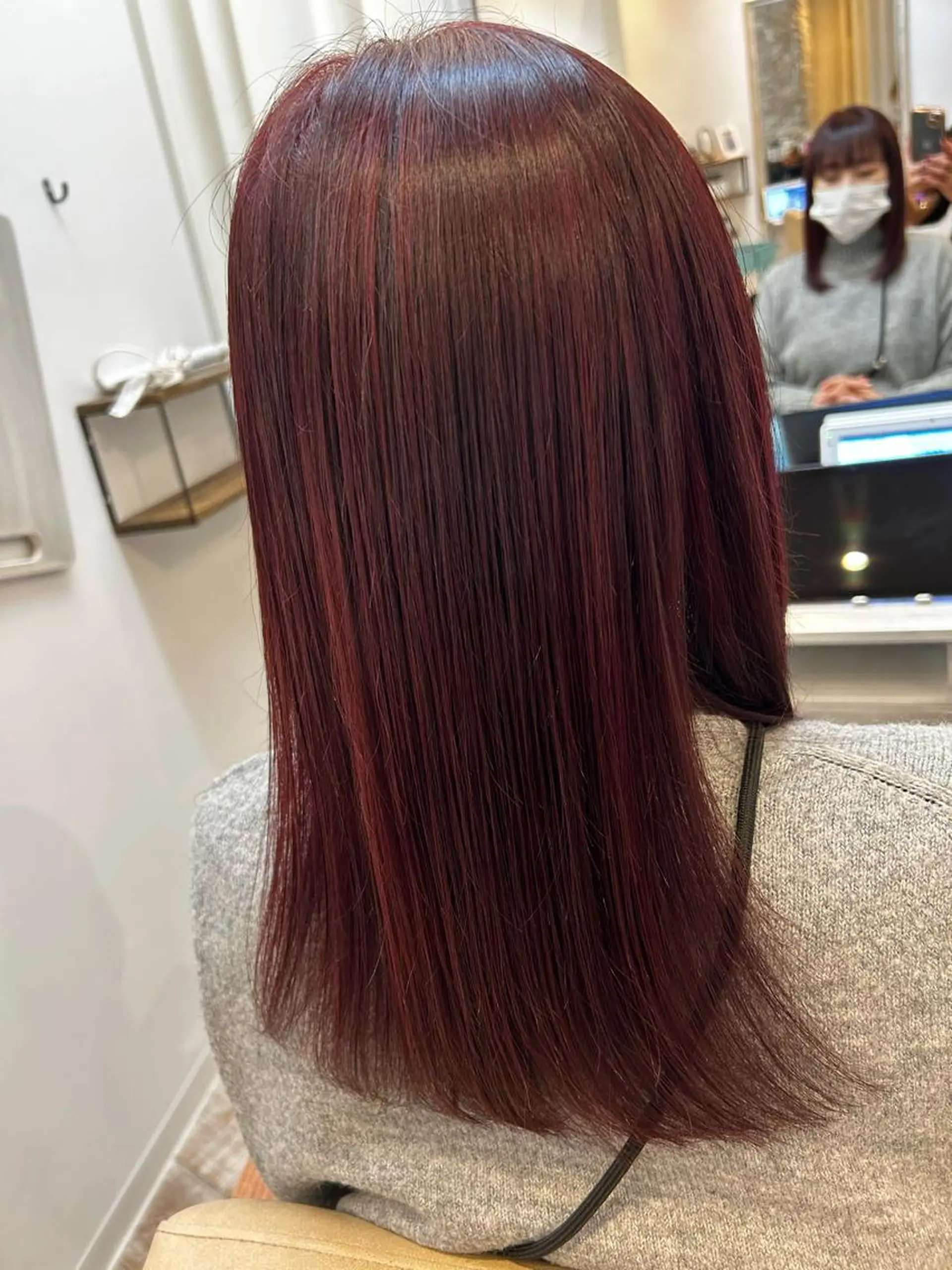 カラー LOVED   BY DBEST所属・石川 由美子のヘアスタイル