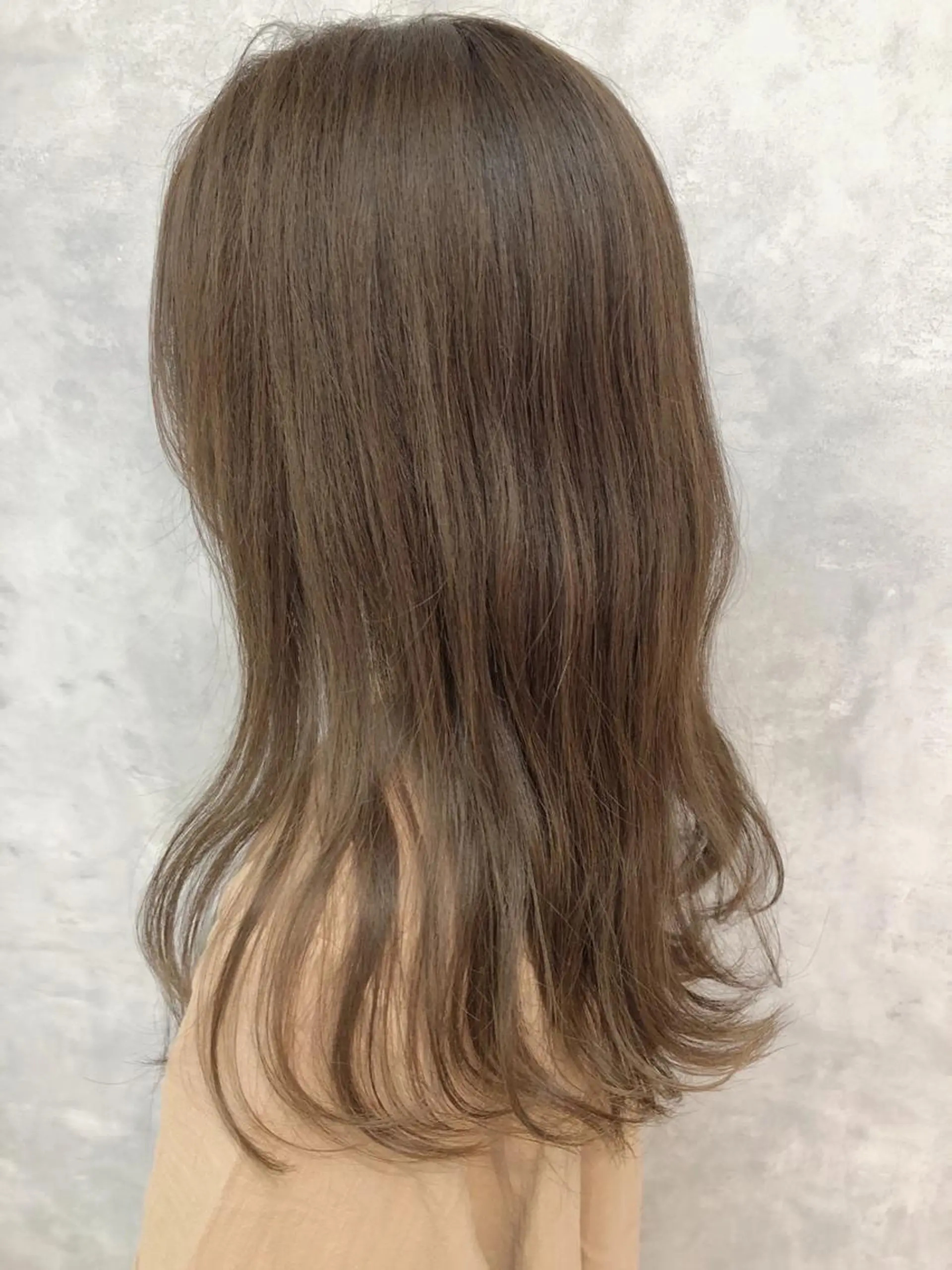 ロング カラー カット ヘアカラー トリートメント 五月女 隼人のヘアスタイル