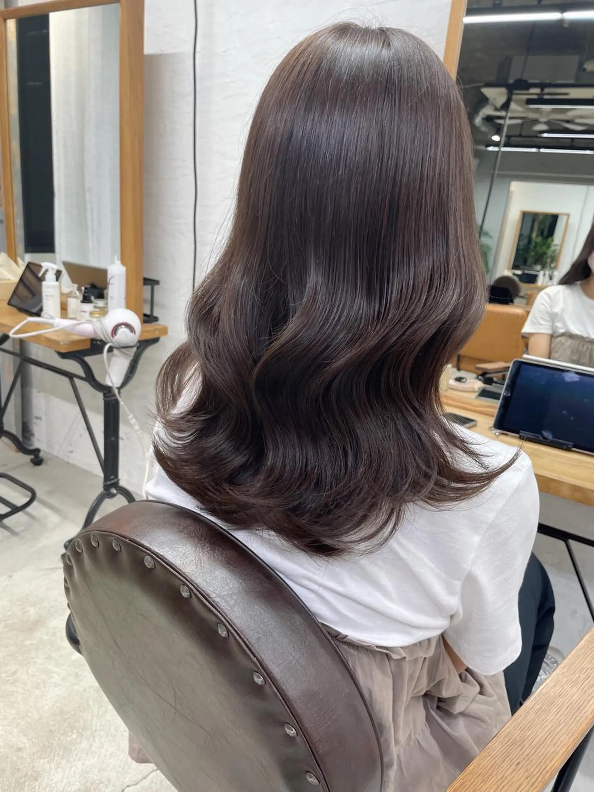 ミディアム カラー カット ヘアカラー トリートメント unico.所属・韓国ヘア/暖色カラー 新美多英のヘアスタイル