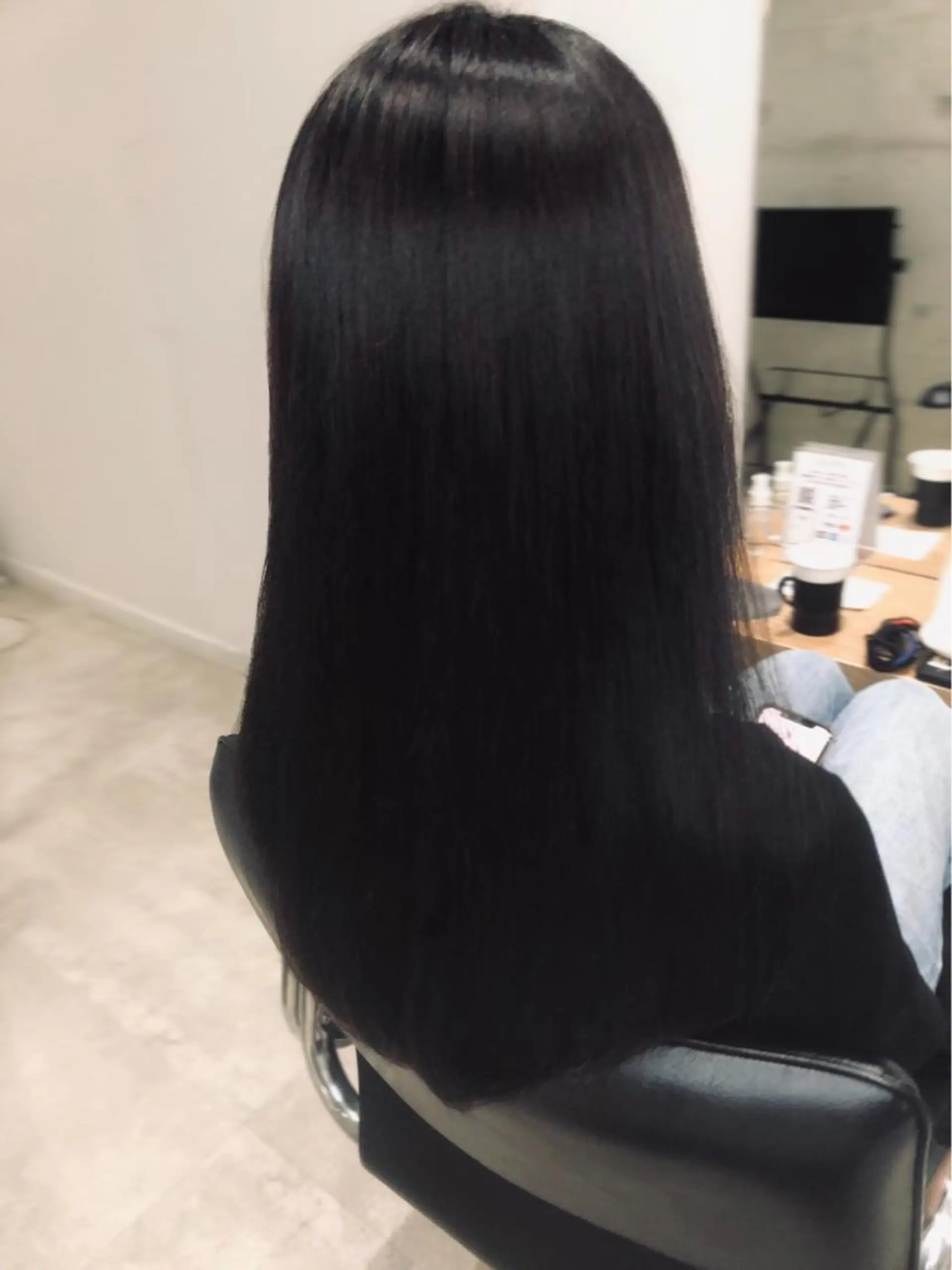 ロング カラー ゴートゥデイシェアサロン表参道店所属・24時間受付可🕒 艶髪のヘアスタイル