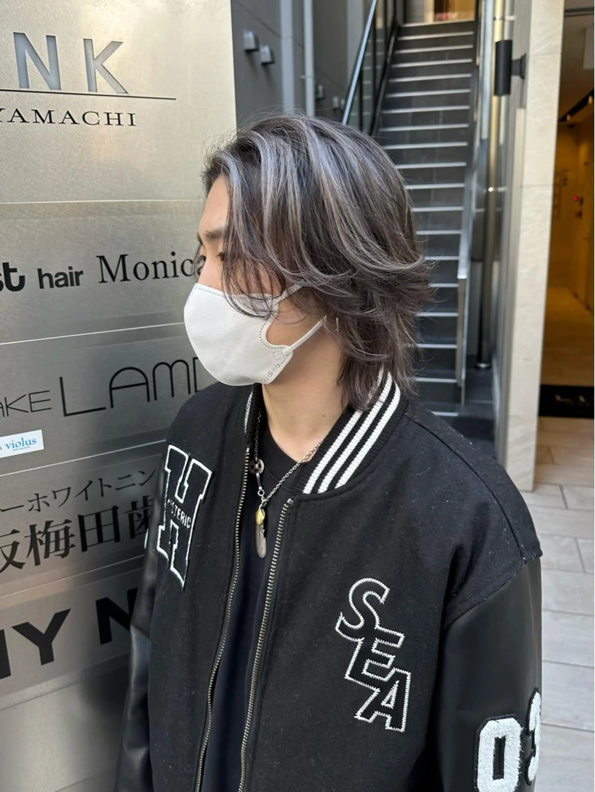 メンズ 透明感ブリーチ/ メンズパーマのヘアスタイル